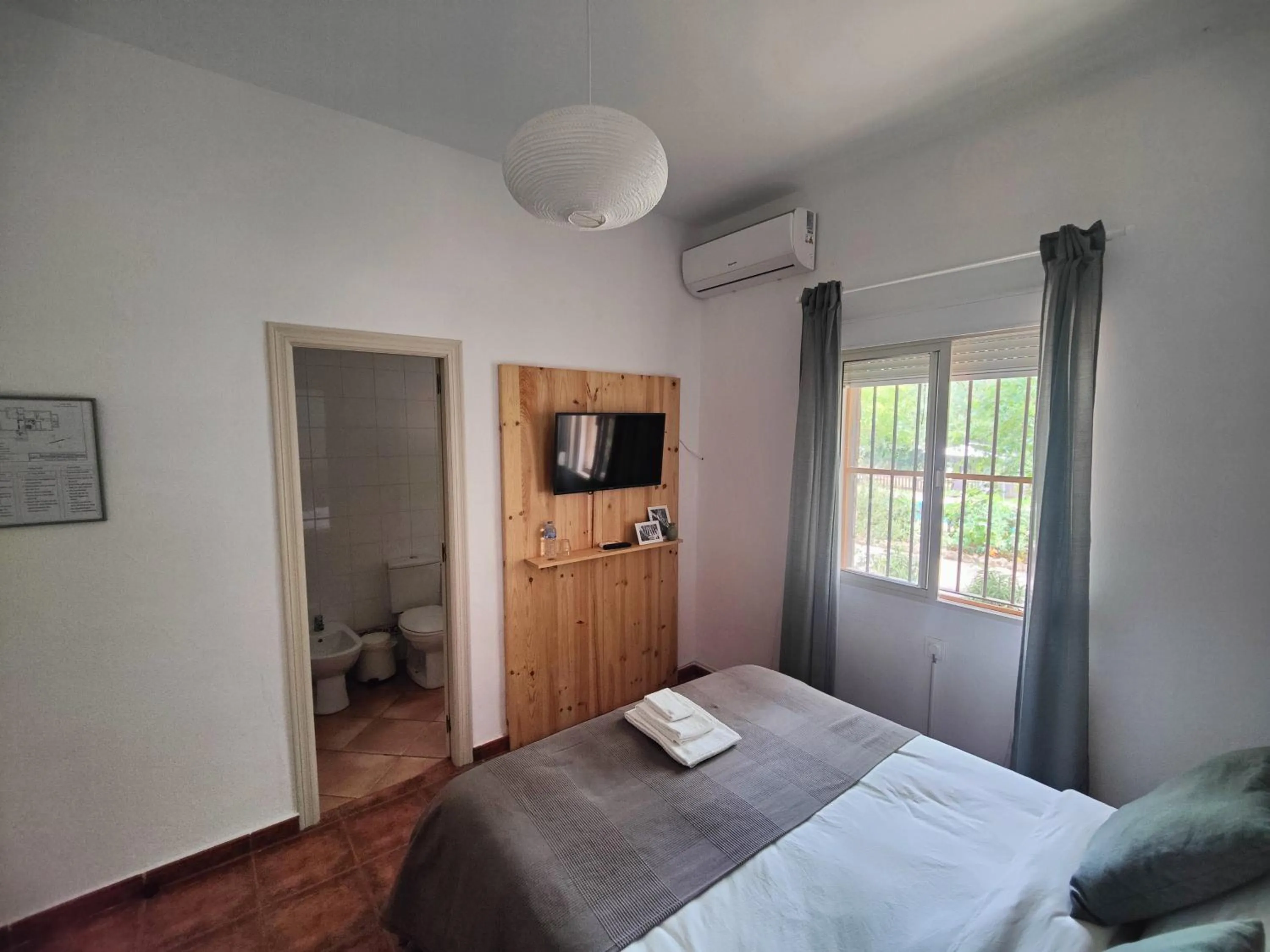 Toilet, Bed in Cortijo Los Conquistadores
