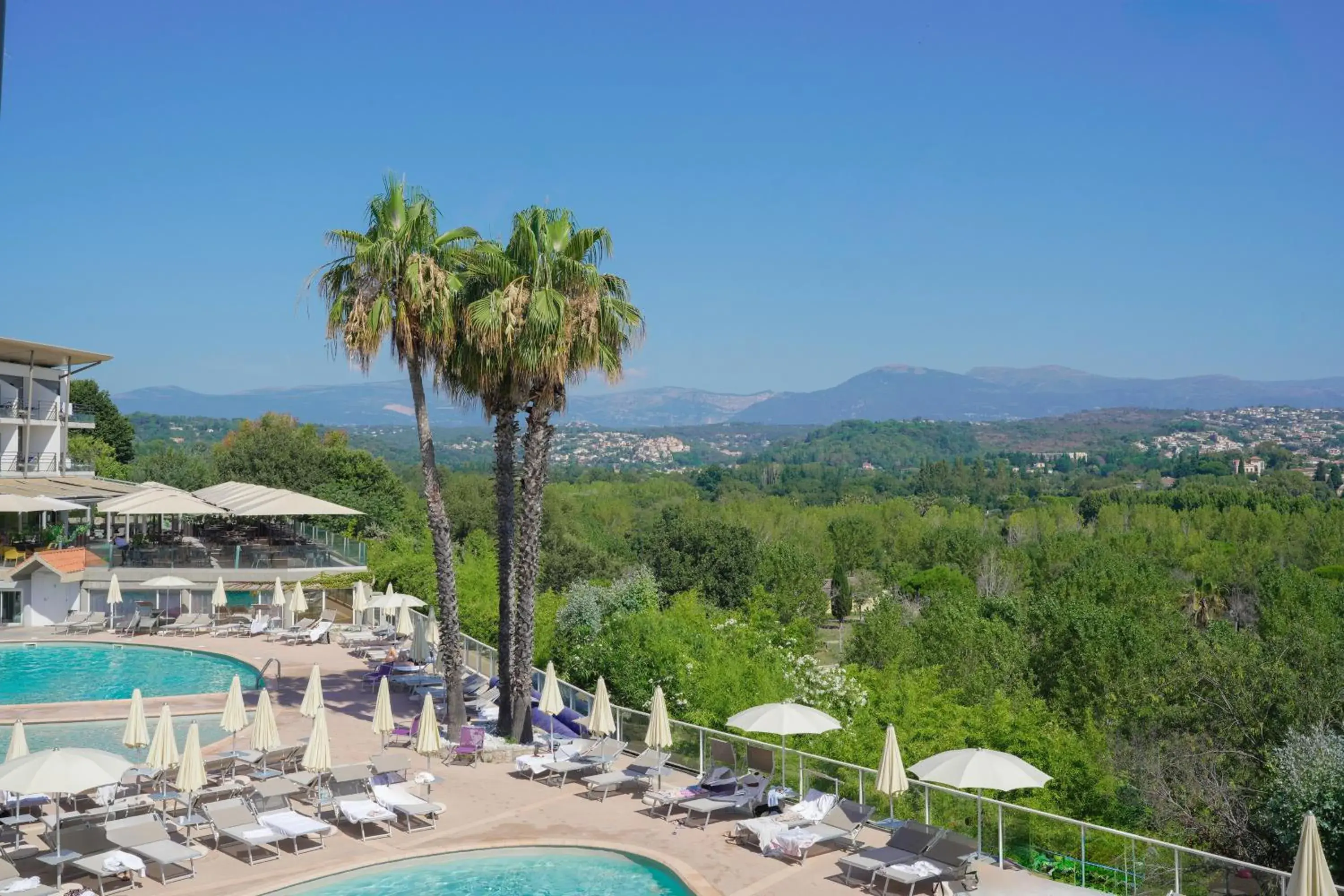 Superior Twin Room in Thalazur Antibes - Hôtel & Spa Superior Twin Room in Thalazur Antibes - Hôtel & Spa