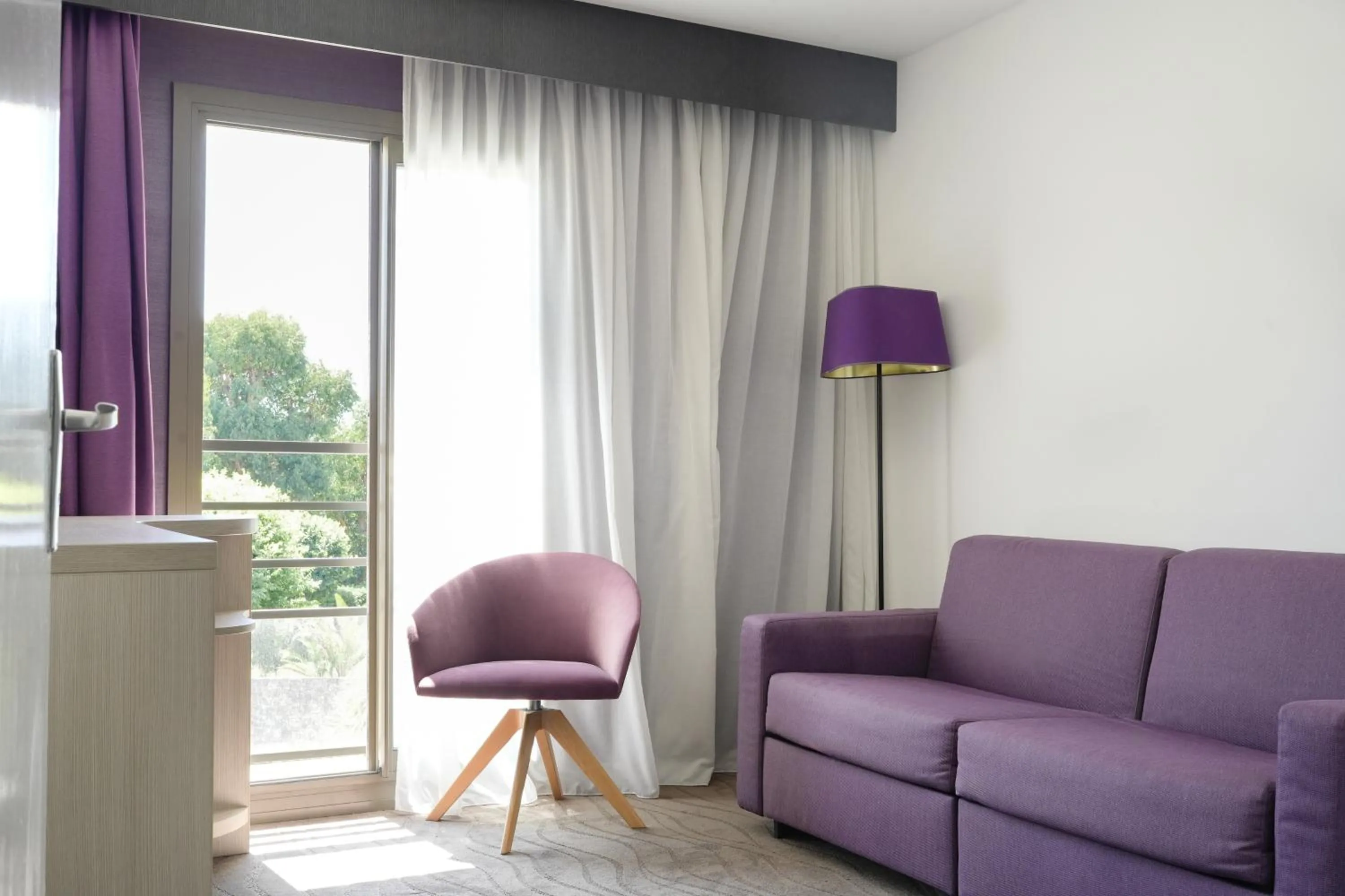 Seating area in Thalazur Antibes - Hôtel & Spa