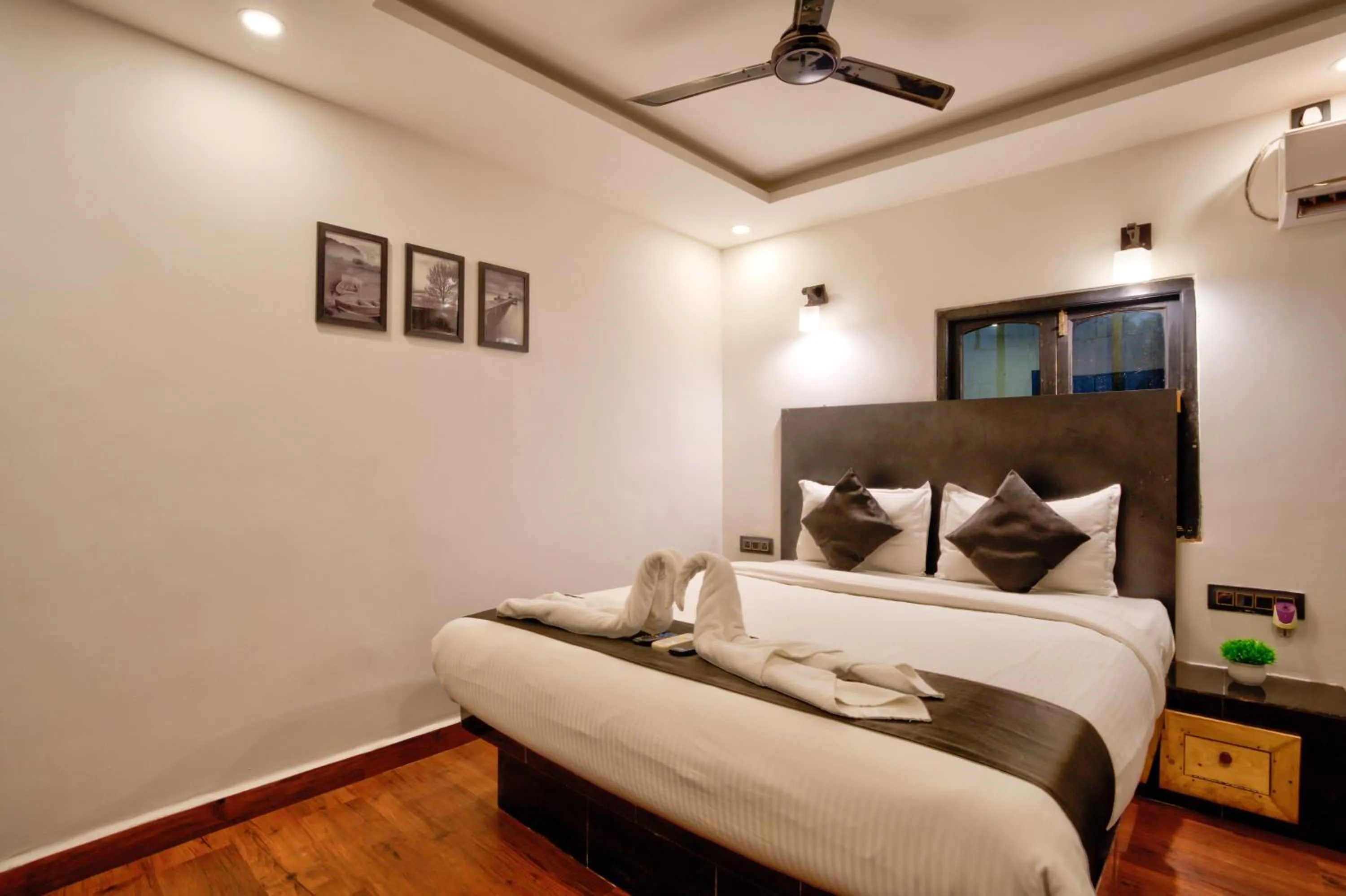 Bed in Hotel Vaggi's Place