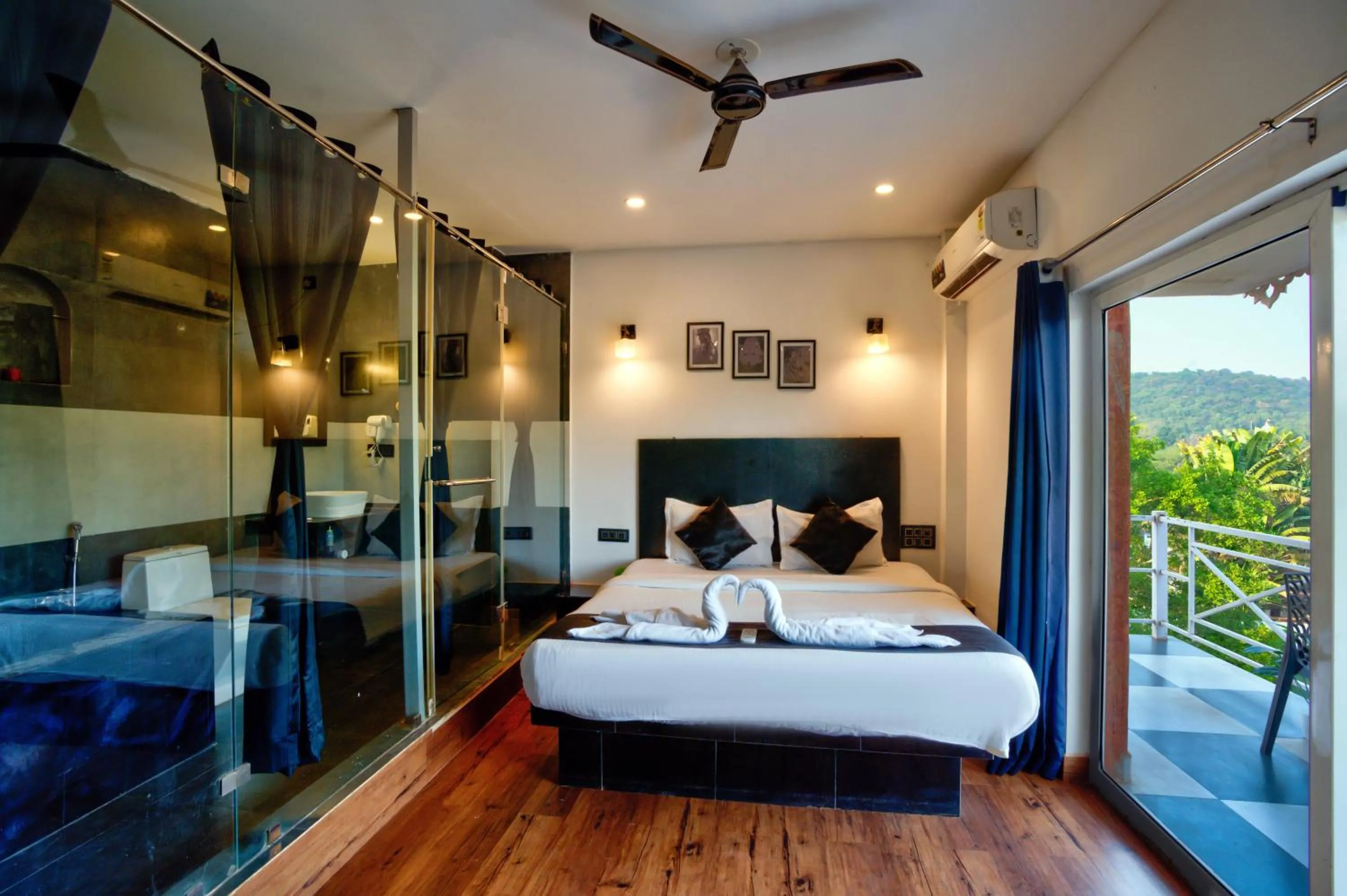 Bed in Hotel Vaggi's Place