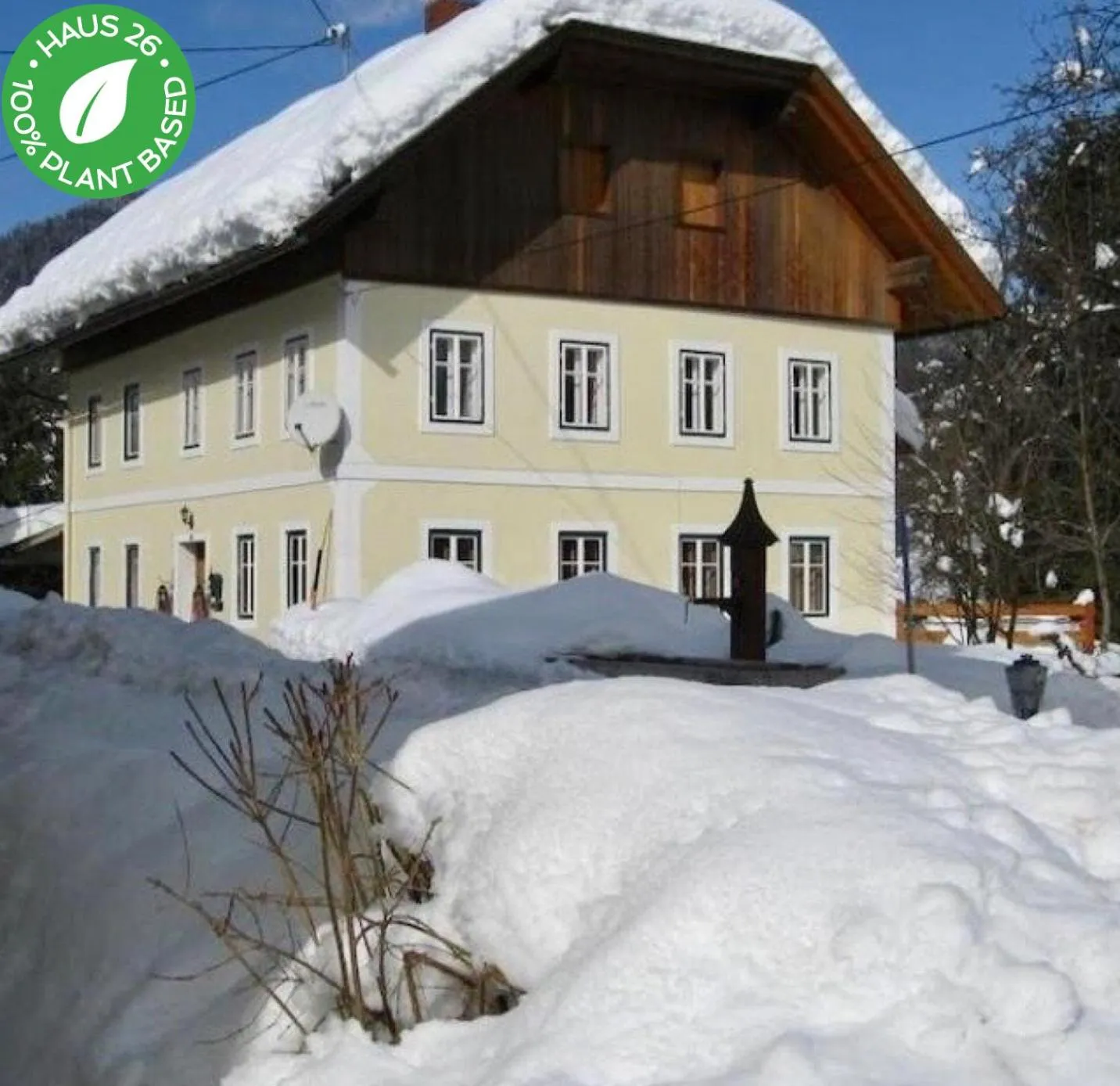 Facade/entrance in Haus 26 Weißbriach