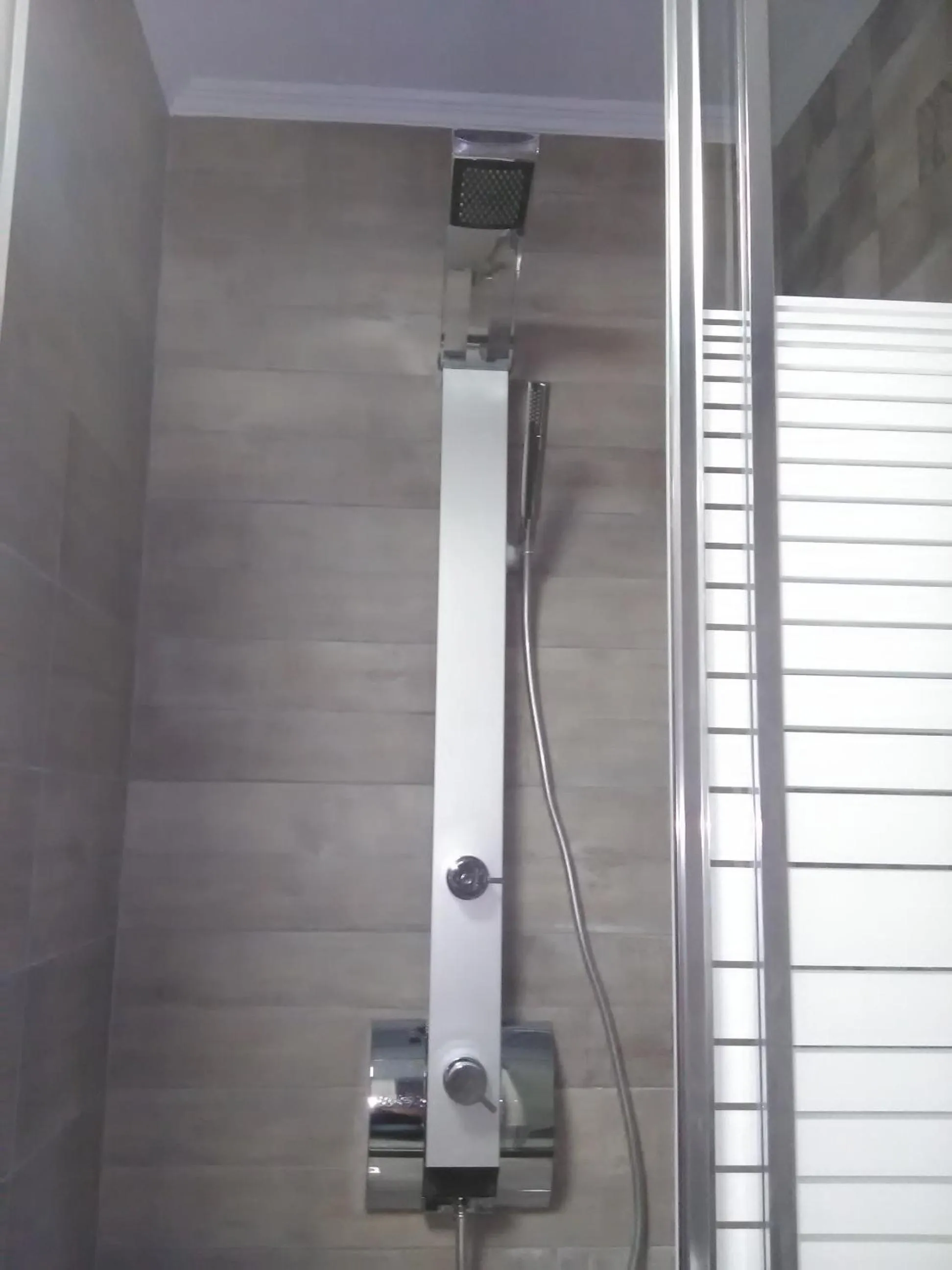 Bathroom in Mikros Gialos Apartments