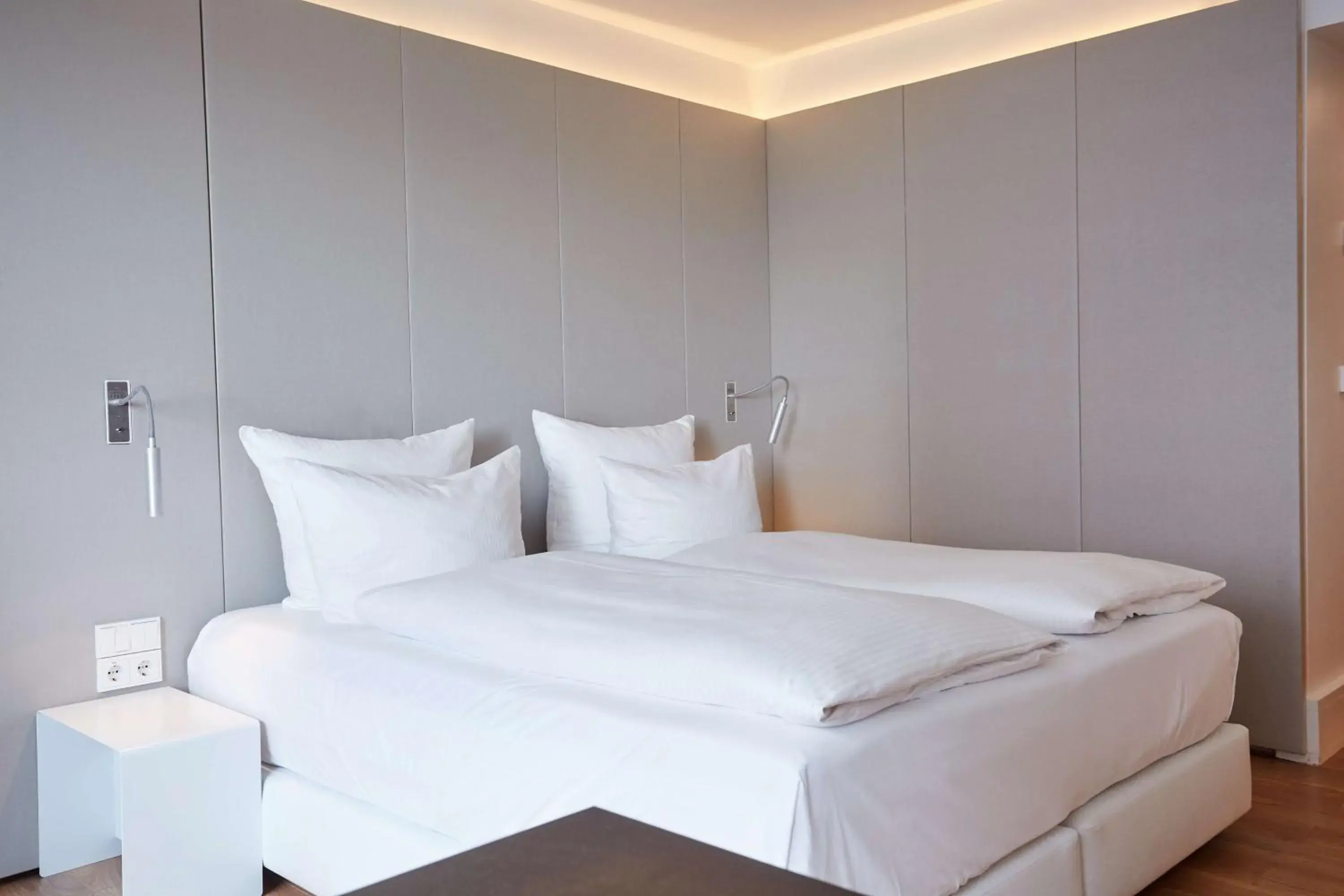 Photo of the whole room, Bed in Scandic Frankfurt Museumsufer Photo of the whole room, Bed in Scandic Frankfurt Museumsufer