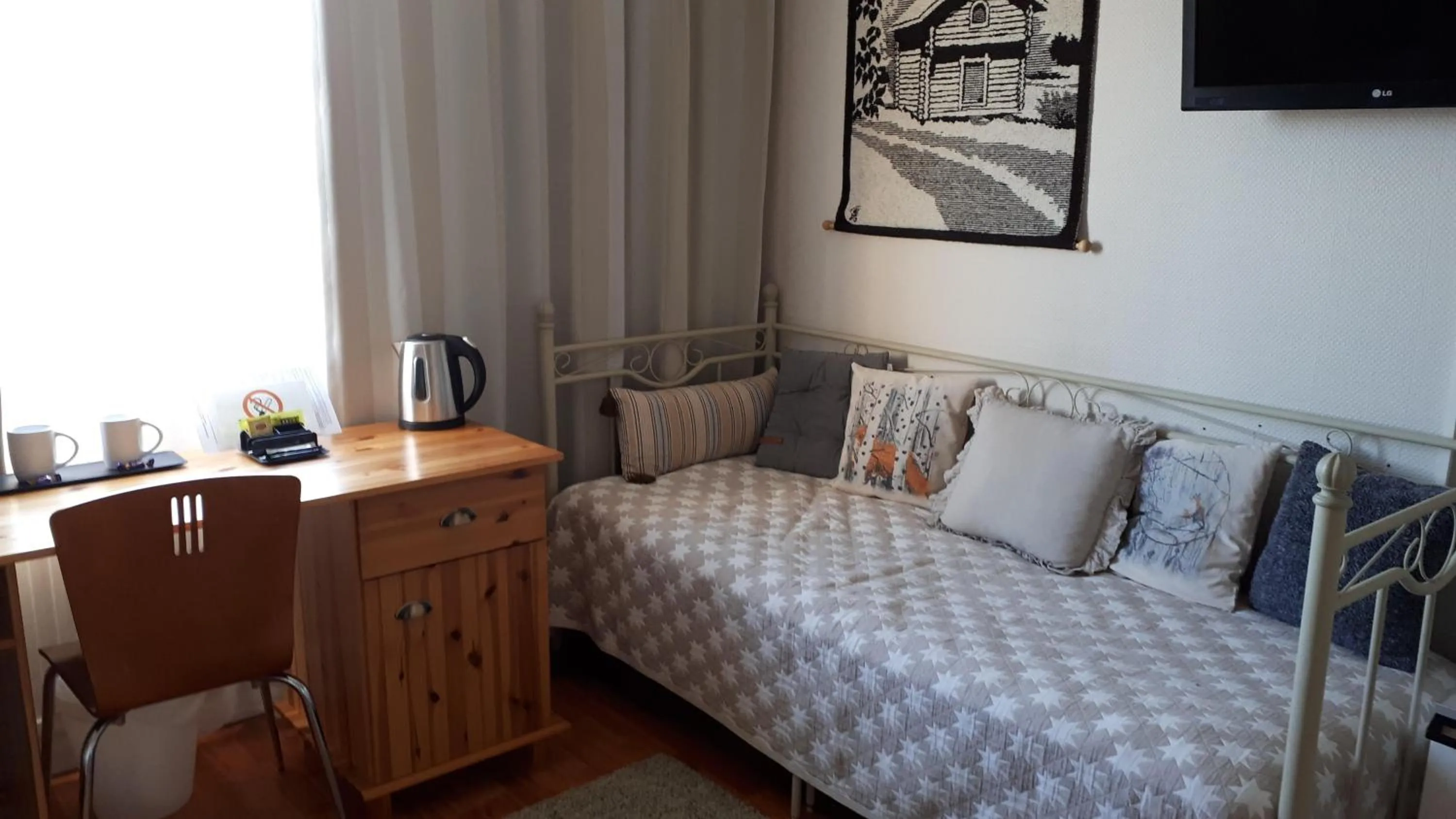 Bed in Majoitus Hermanni