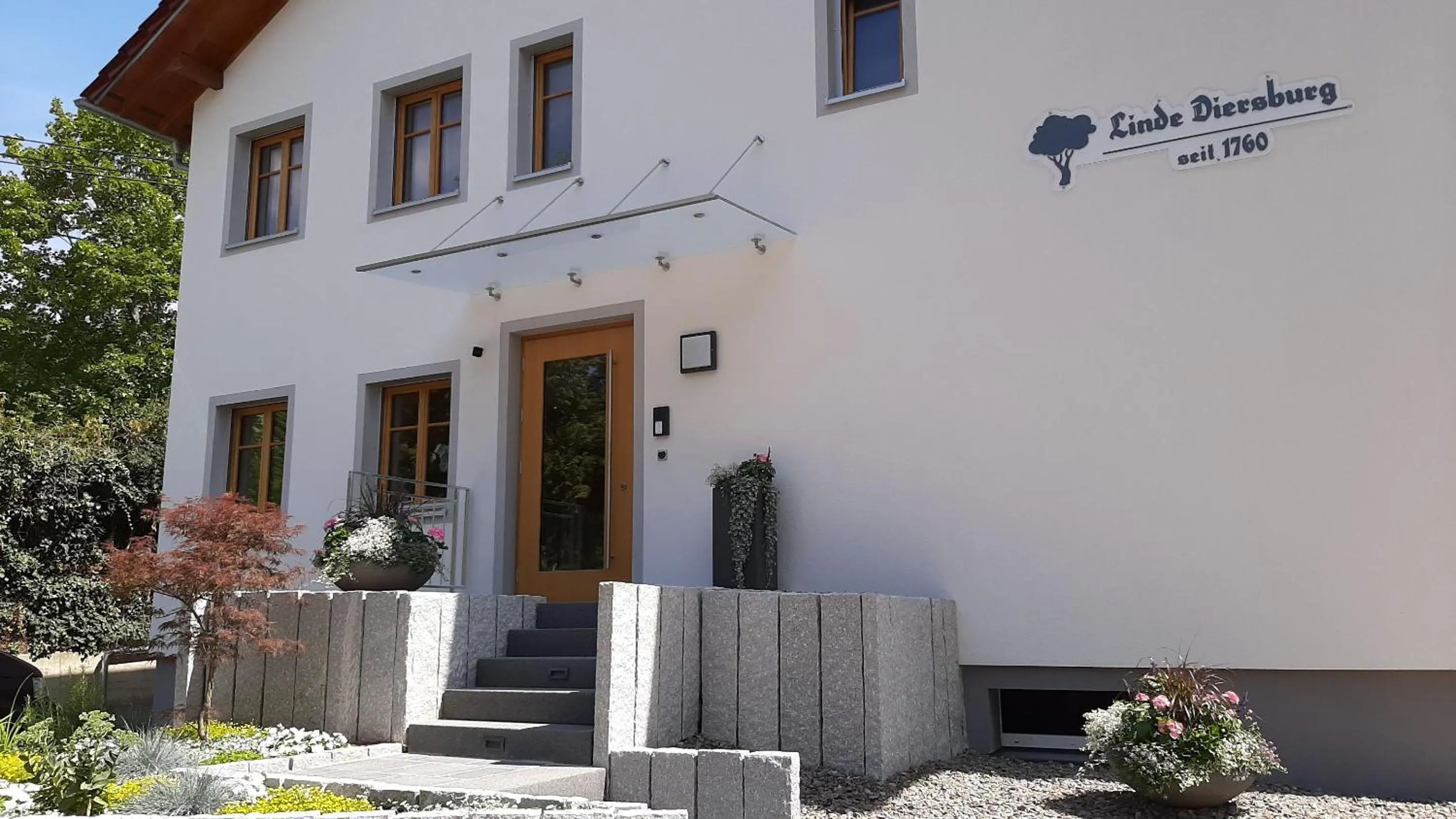 Property building in Linde Diersburg