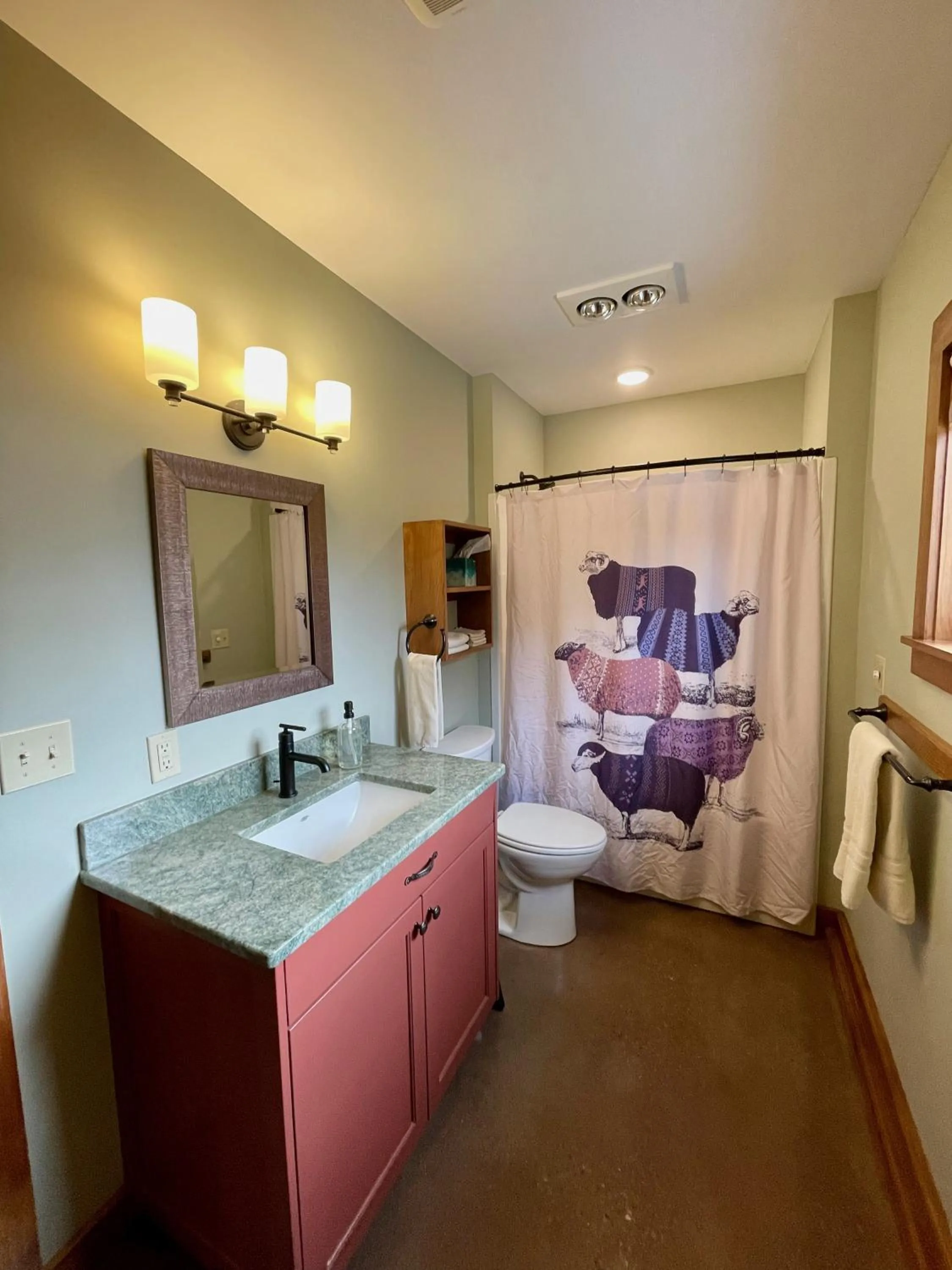 Fat Sheep Farm & Cabins