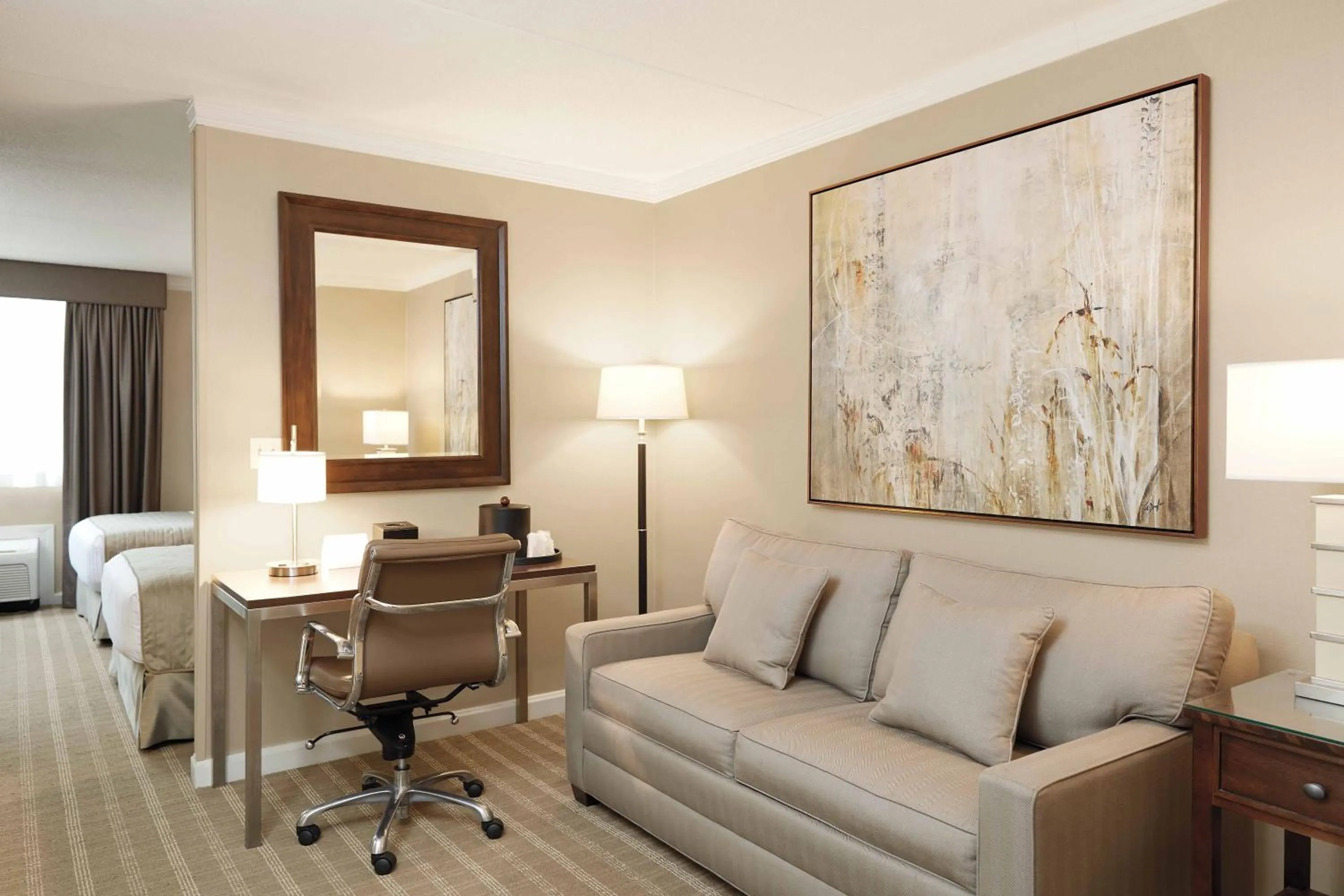 Bedroom in Ethan Allen Hotel