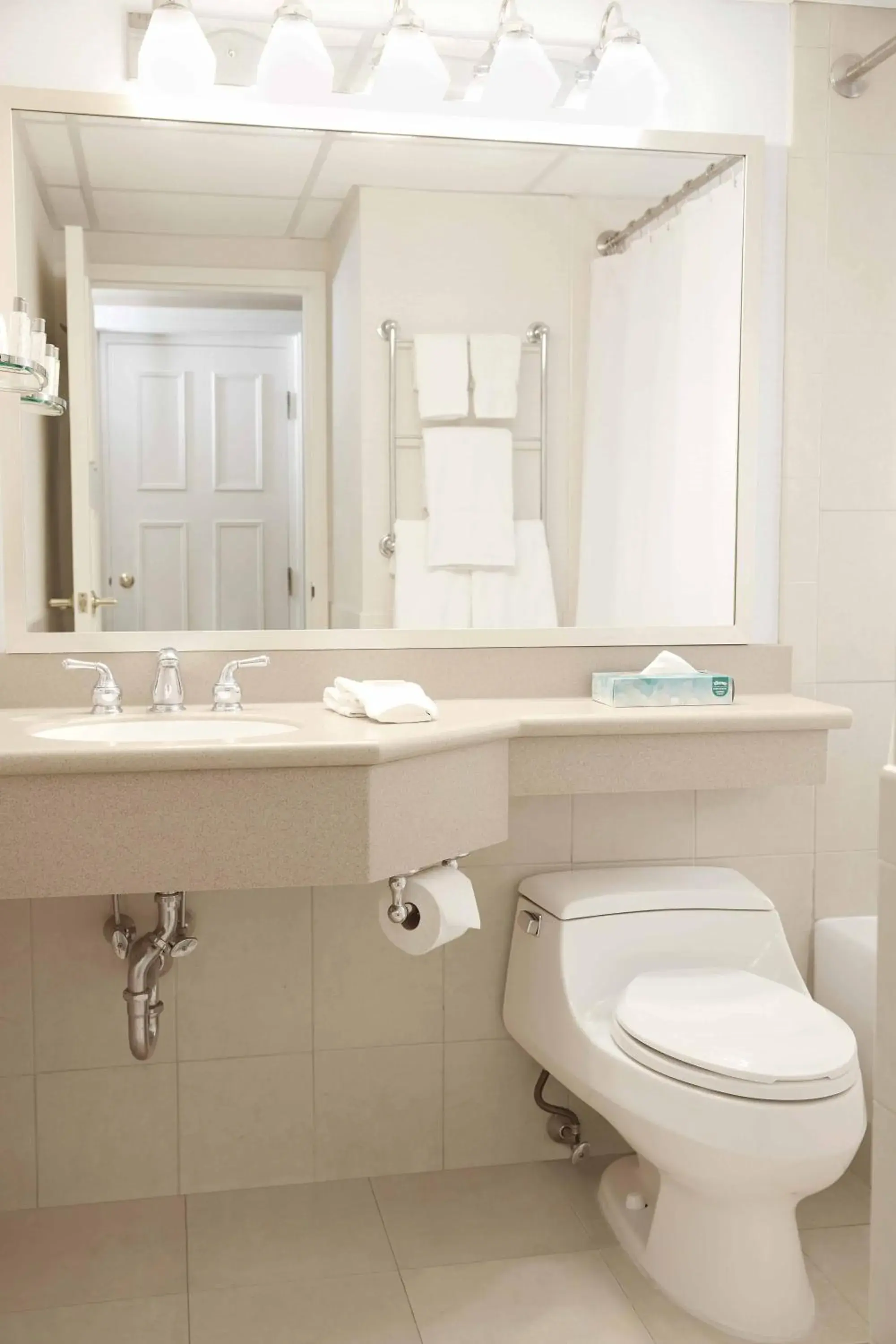 Ethan Allen Hotel Ethan Allen Hotel