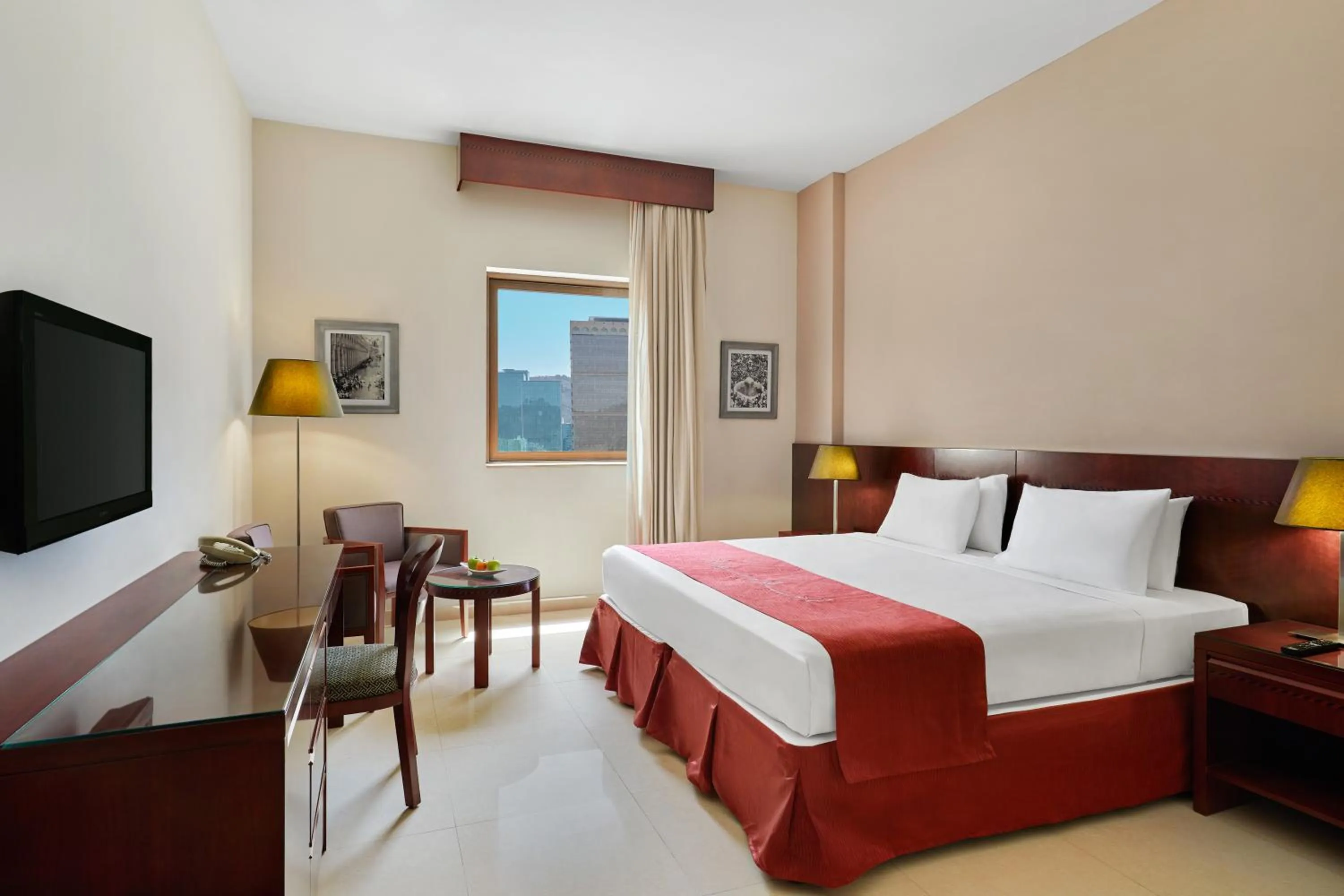 Photo of the whole room, Bed in Makarem Mina Hotel