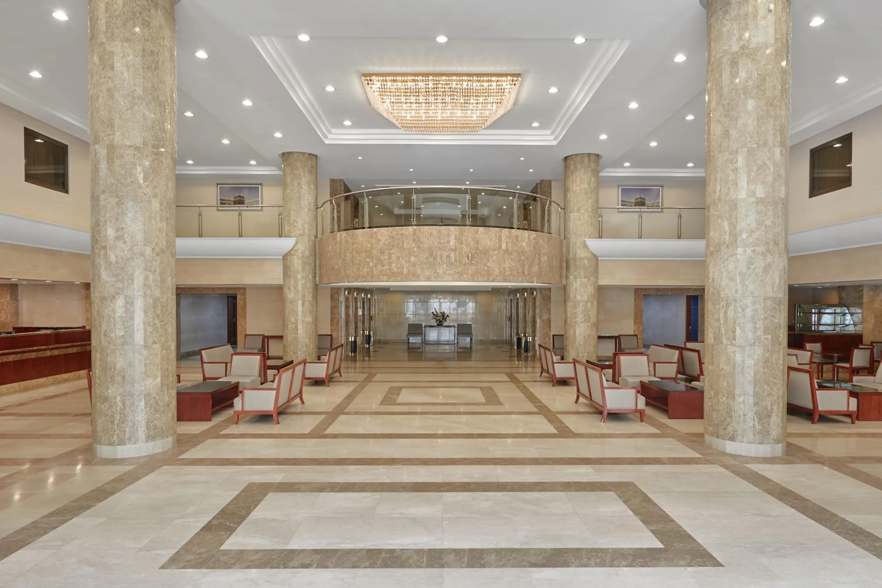Lobby or reception in Makarem Mina Hotel