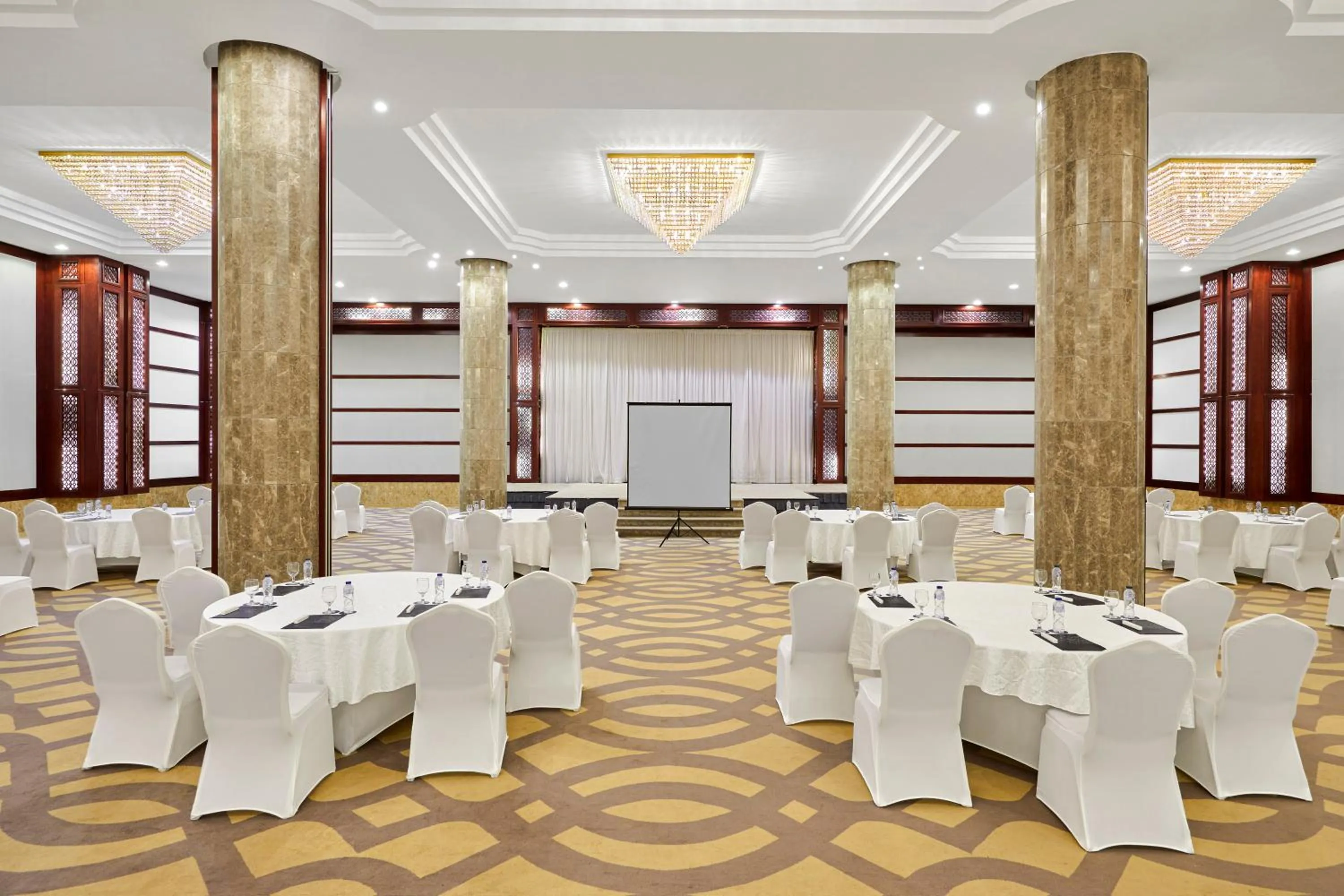 Banquet/Function facilities in Makarem Mina Hotel