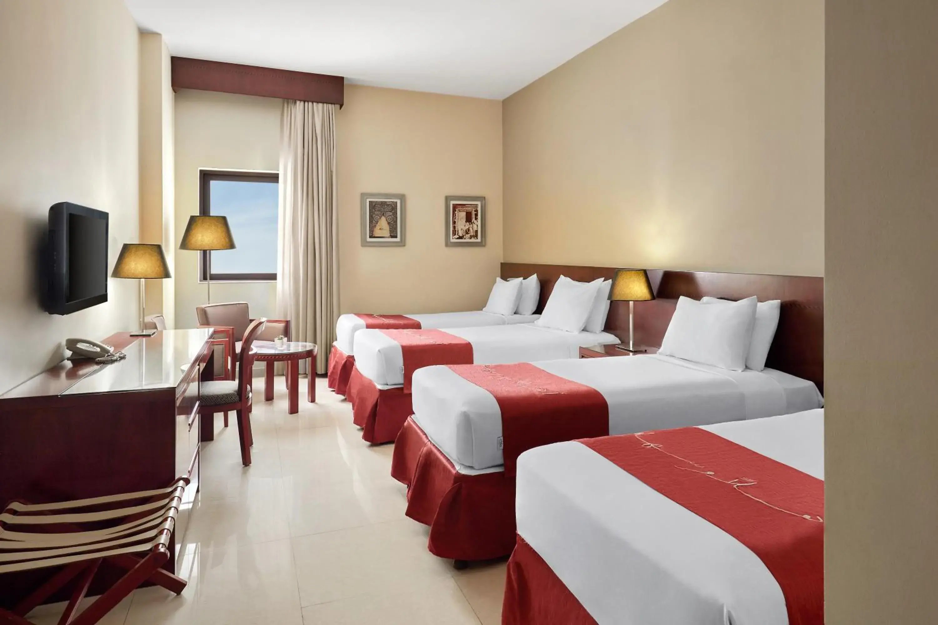 Standard Quadruple Room in Makarem Mina Hotel Standard Quadruple Room in Makarem Mina Hotel