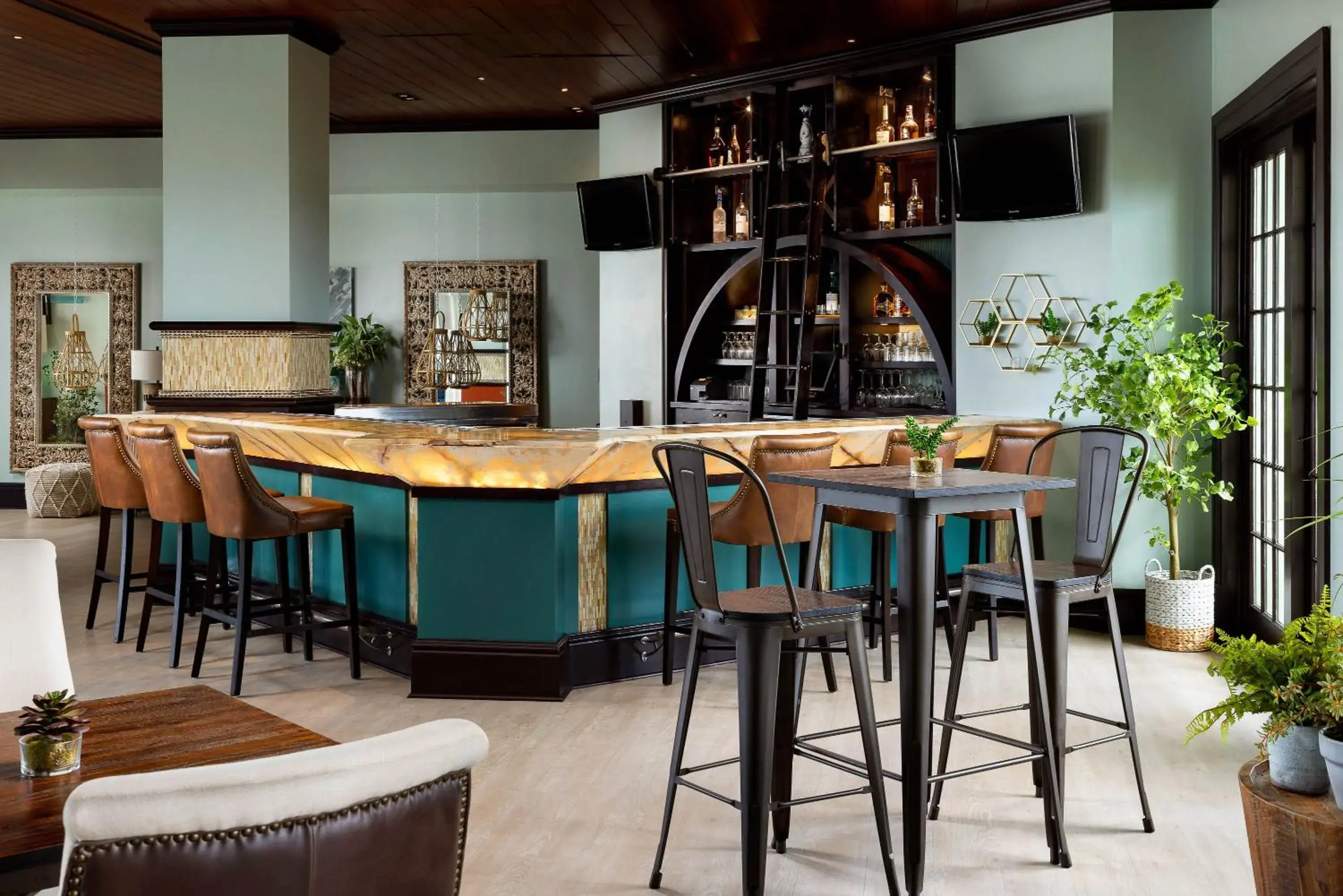 Restaurant/places to eat in Reunion Resort & Golf Club Restaurant/places to eat in Reunion Resort & Golf Club