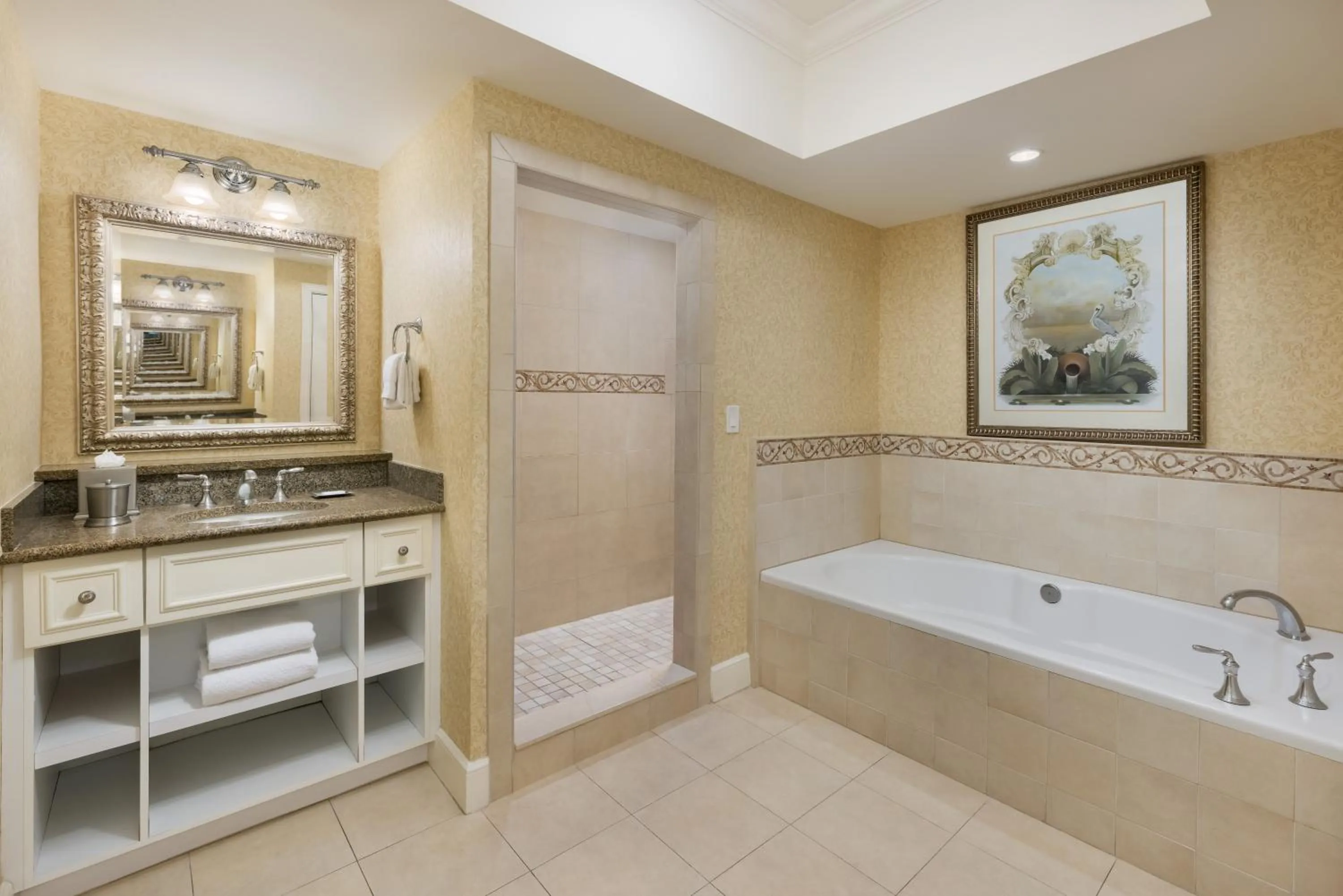 Bathroom in Reunion Resort & Golf Club