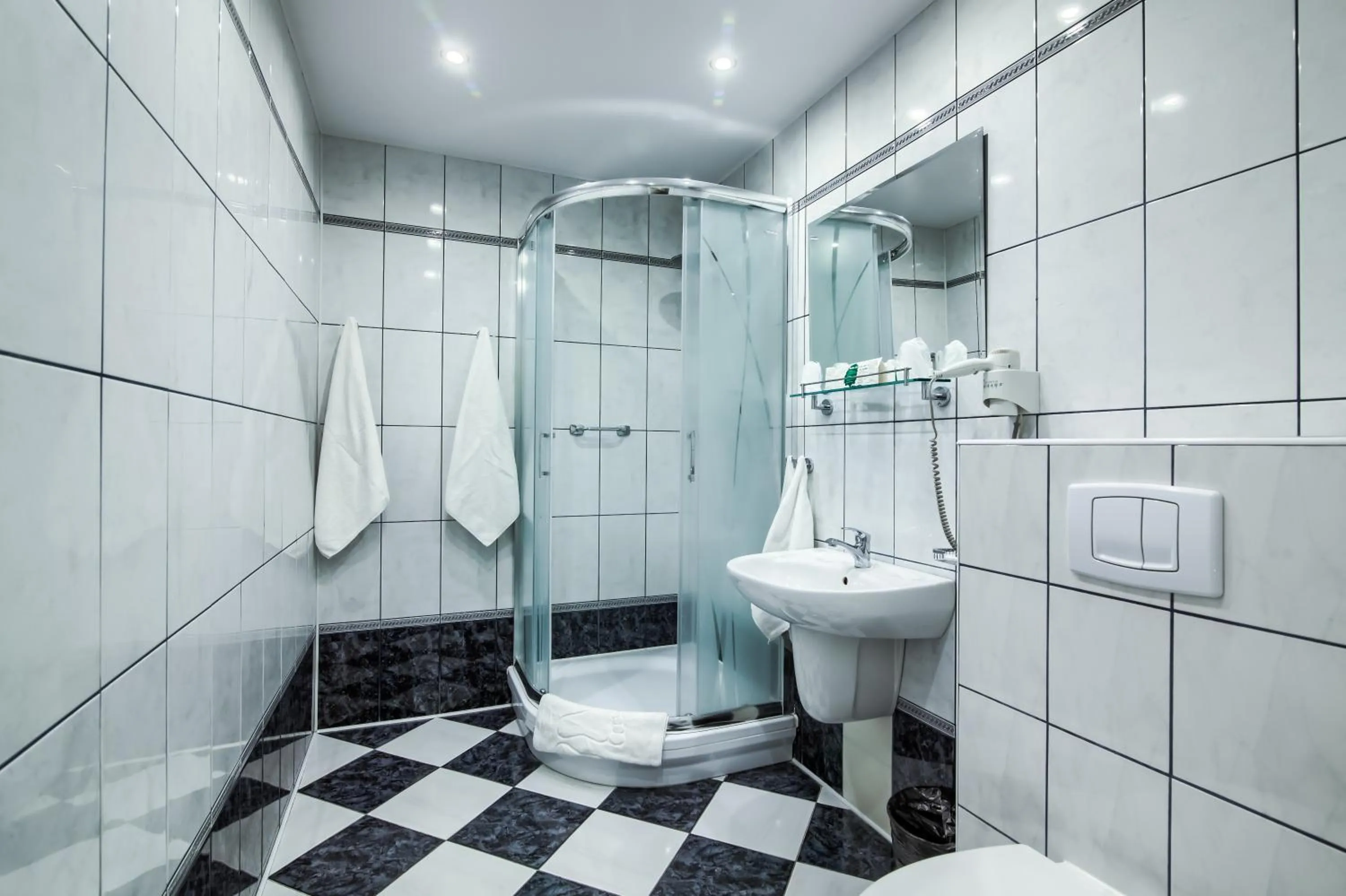 Bathroom in Hotel Konin