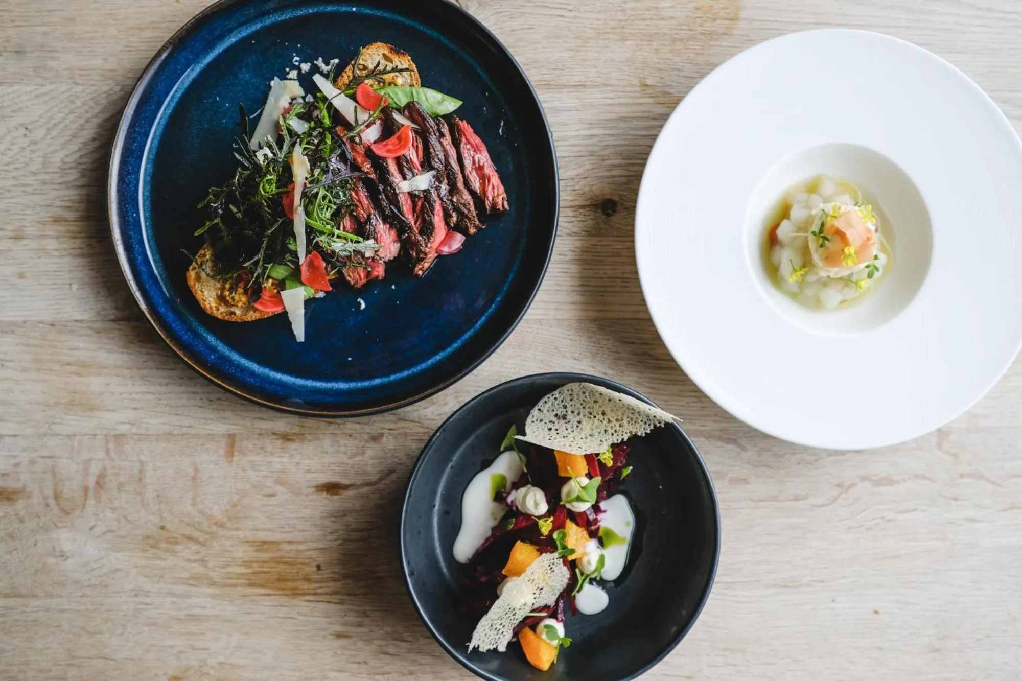 Restaurant/places to eat in Bankinn - Hotel by Aldan