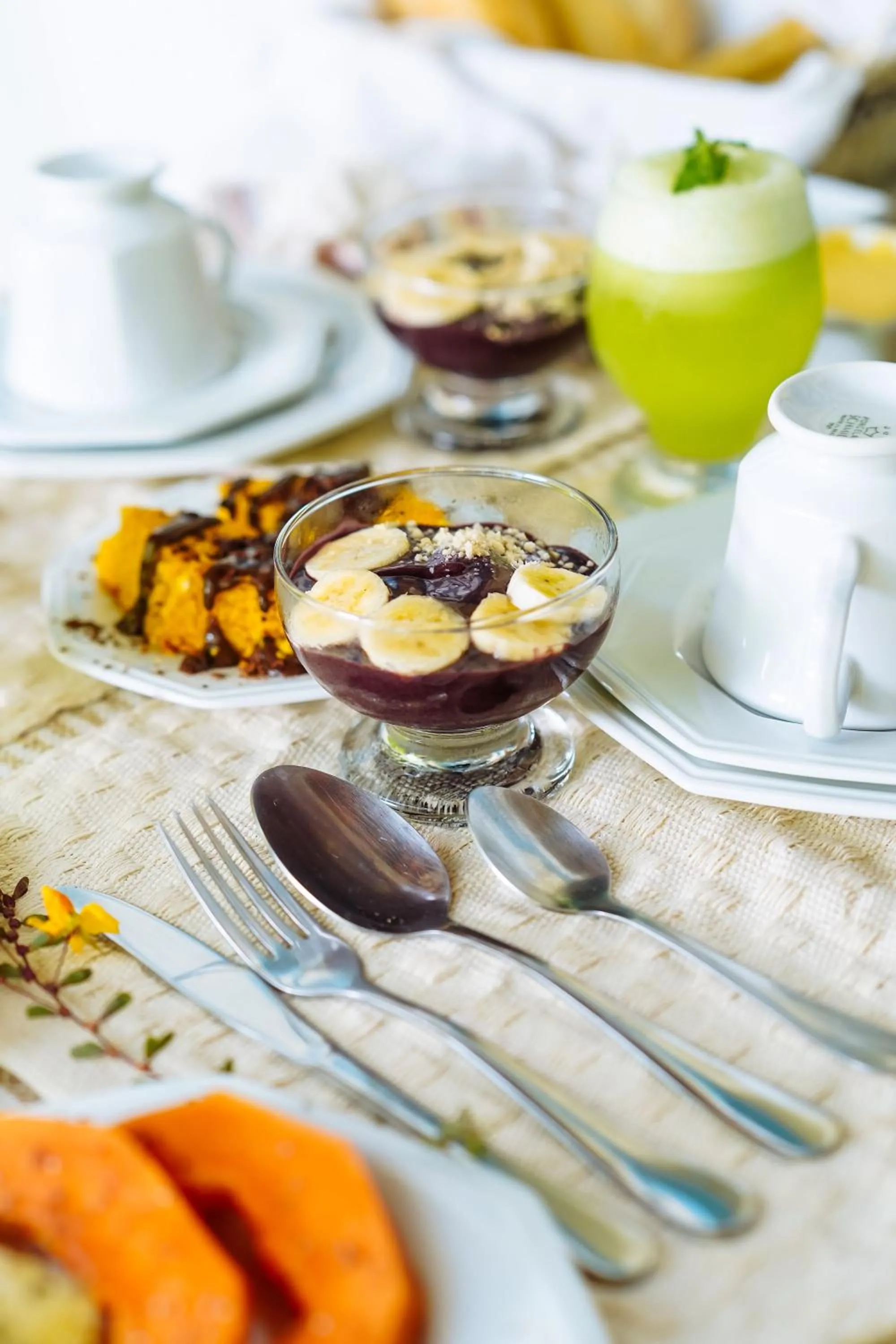 Breakfast in Aqualtune Pousada