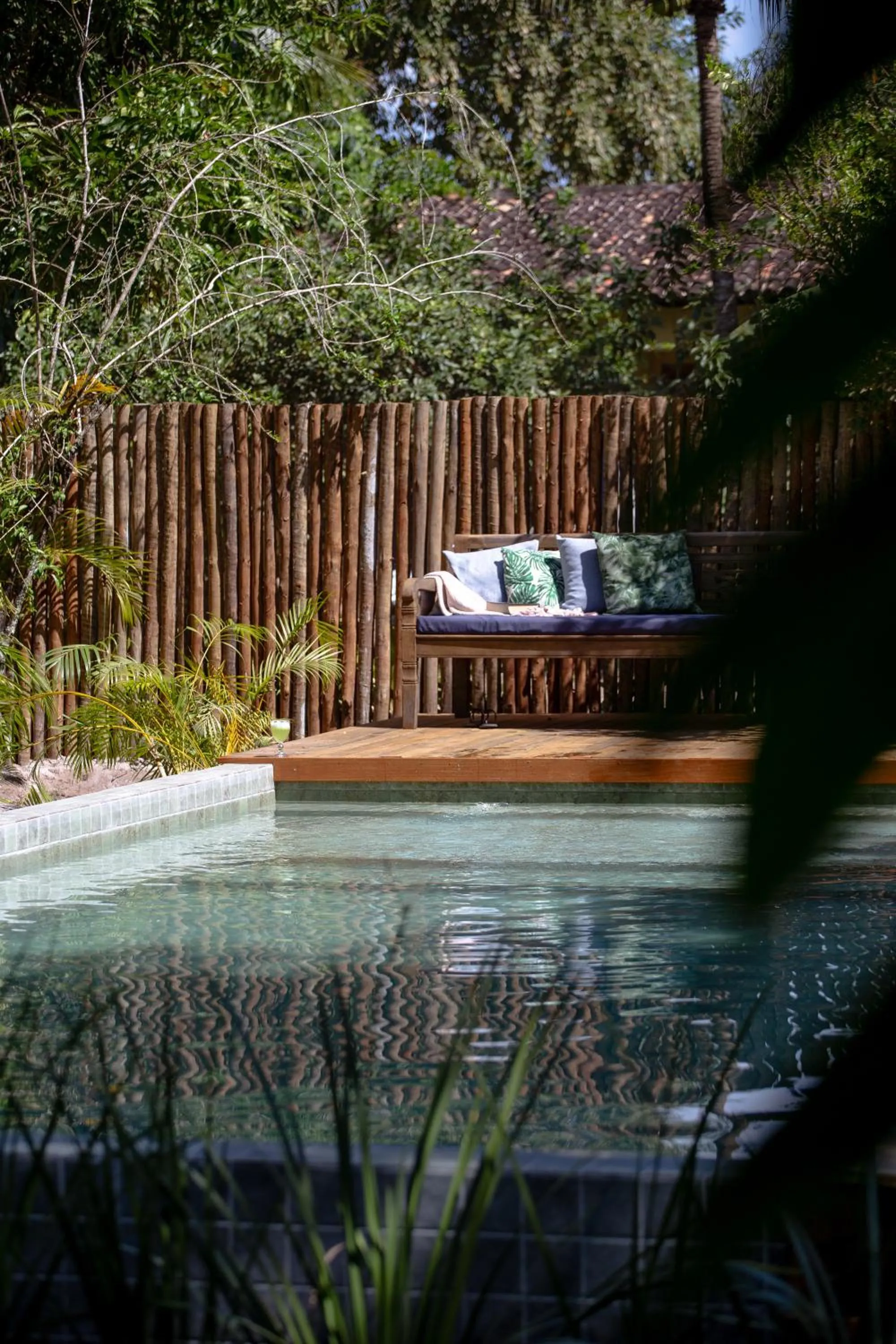 Swimming pool in Aqualtune Pousada