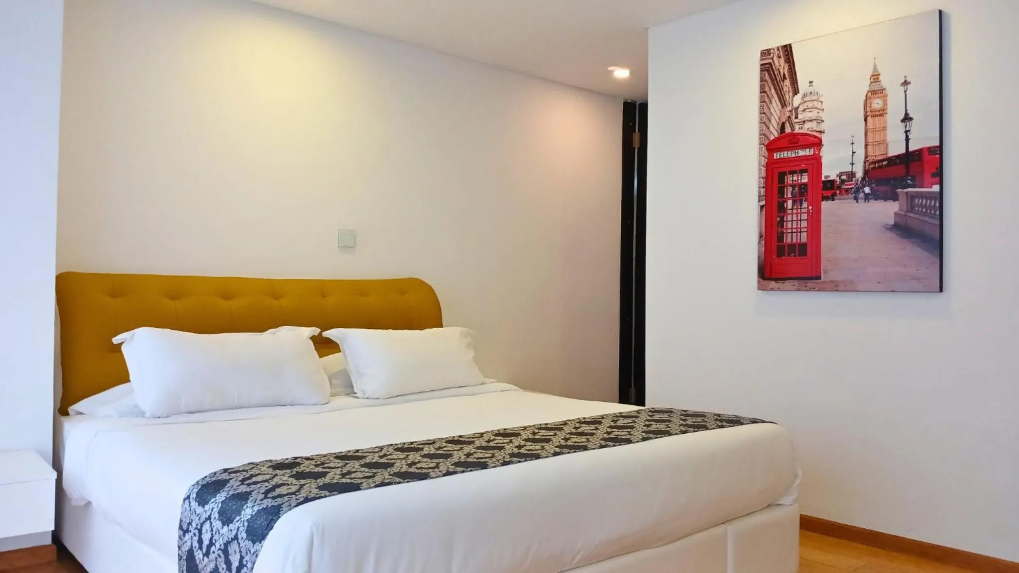 Bed in Monir Usaquén Bogotá