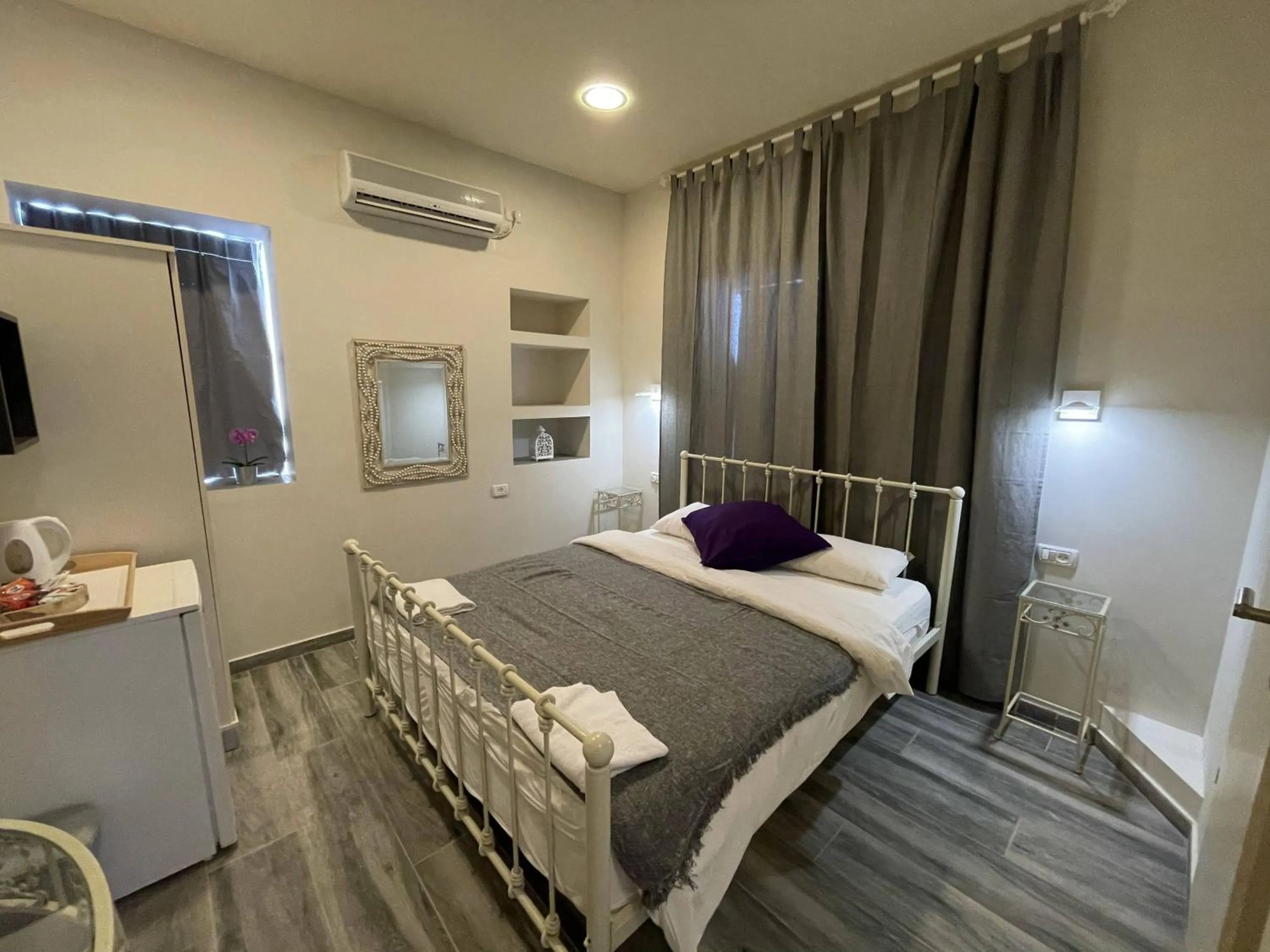 Bed in Puy Villa Roca Tiberias