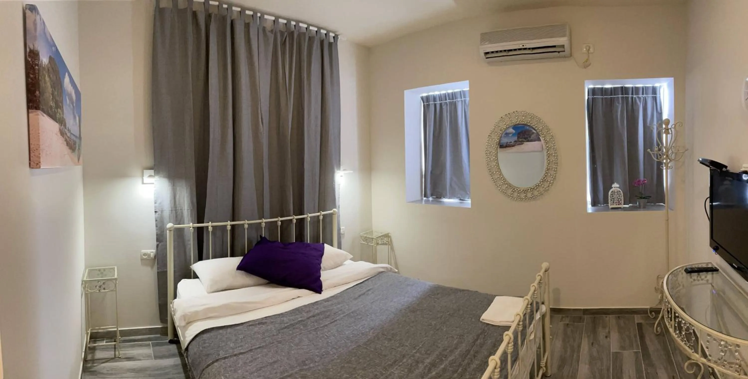 Bed in Puy Villa Roca Tiberias