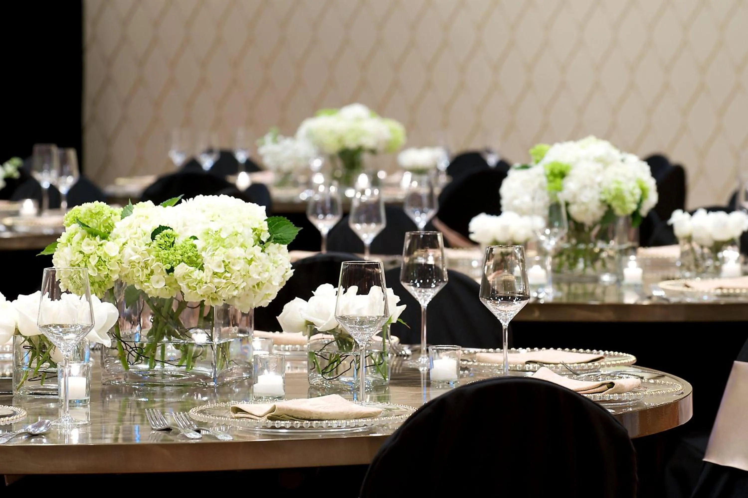 Meeting/conference room in Sheraton Minneapolis West Hotel