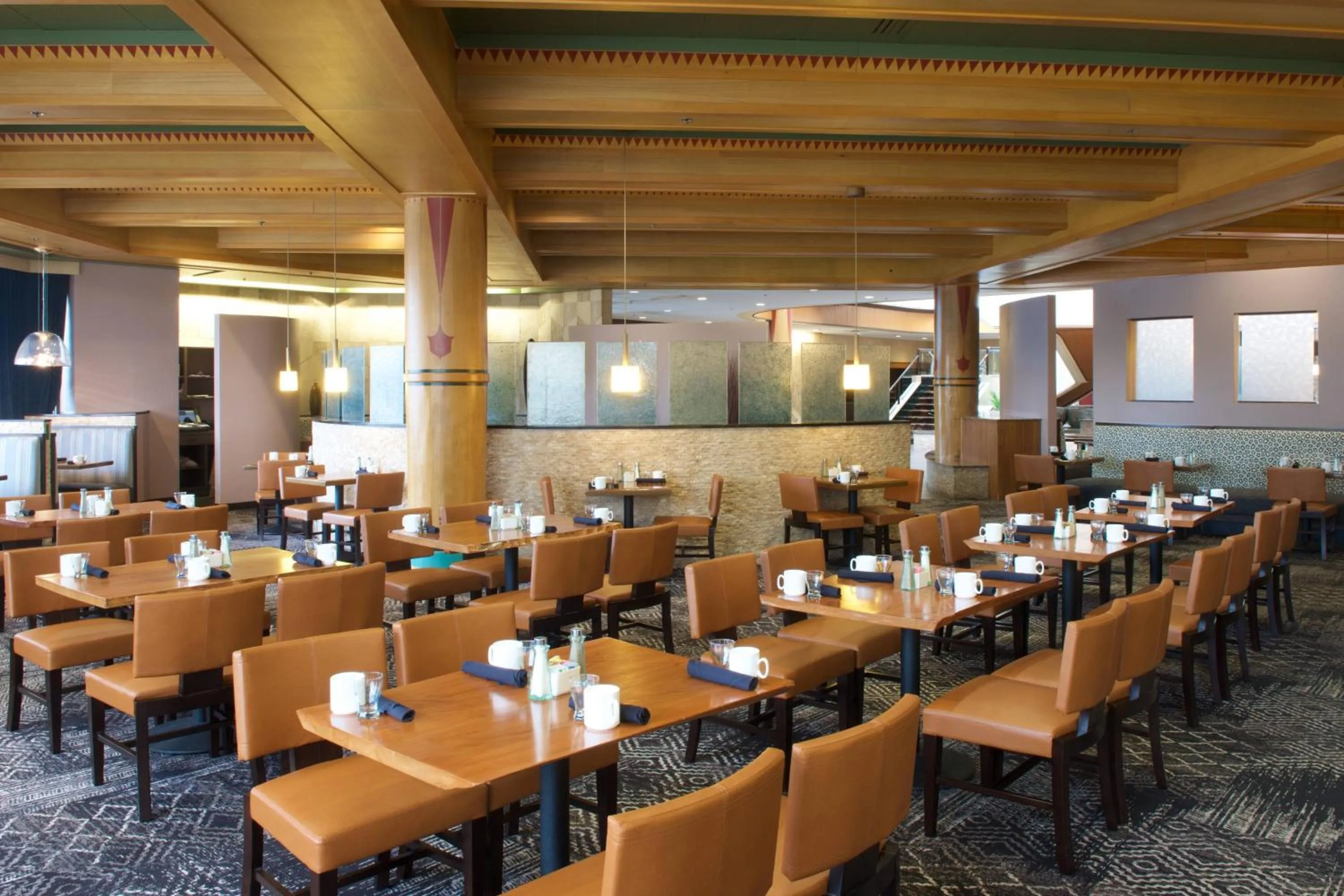 Restaurant/places to eat in Sheraton Anchorage Hotel