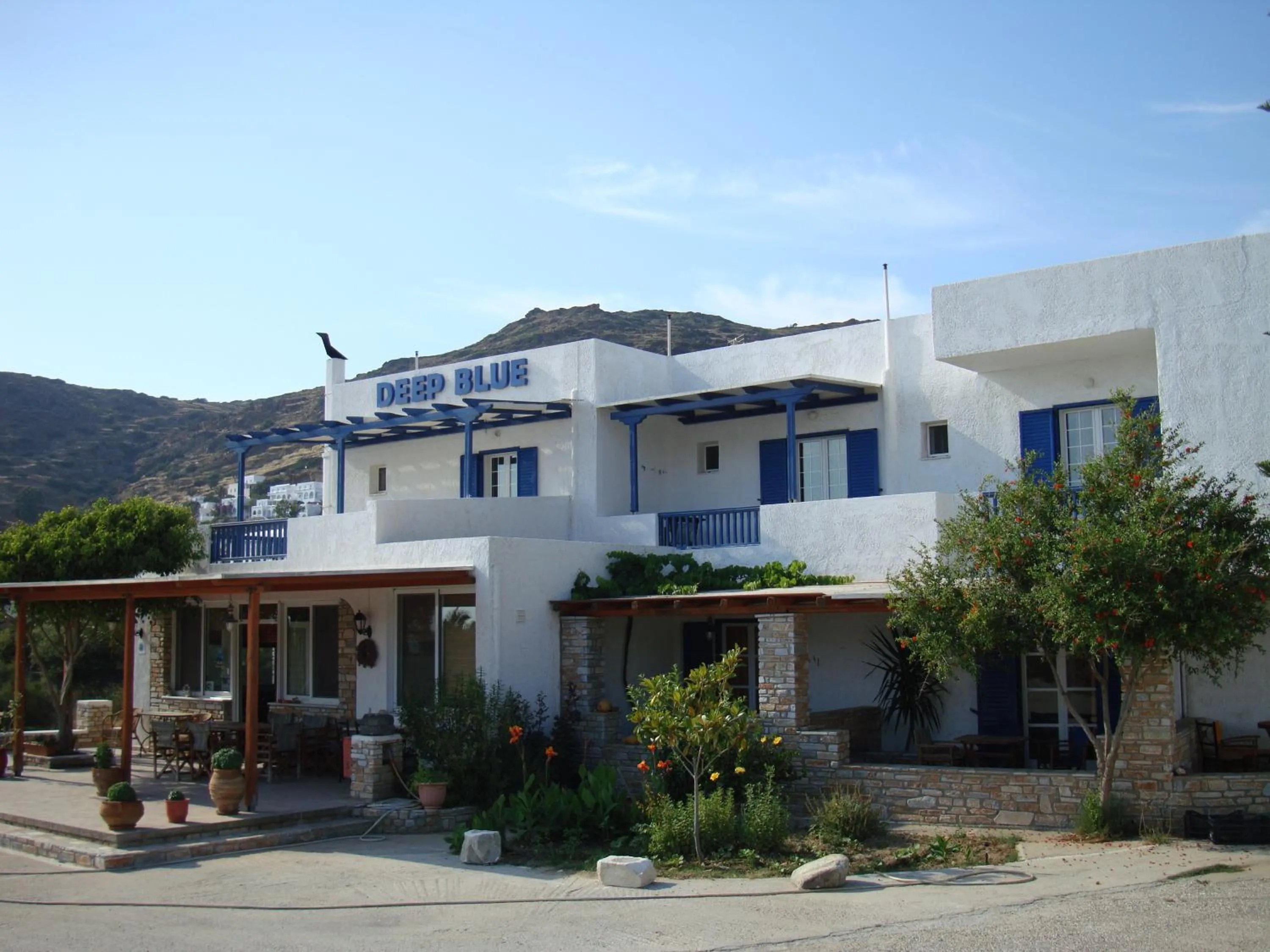 Property building in Deep Blue Rooms & Apartments