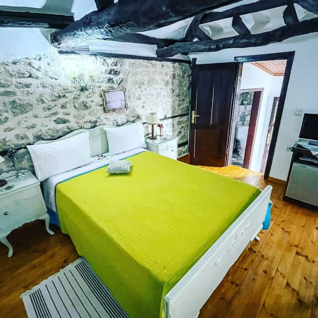 Bujtina Kodiket Guesthouse