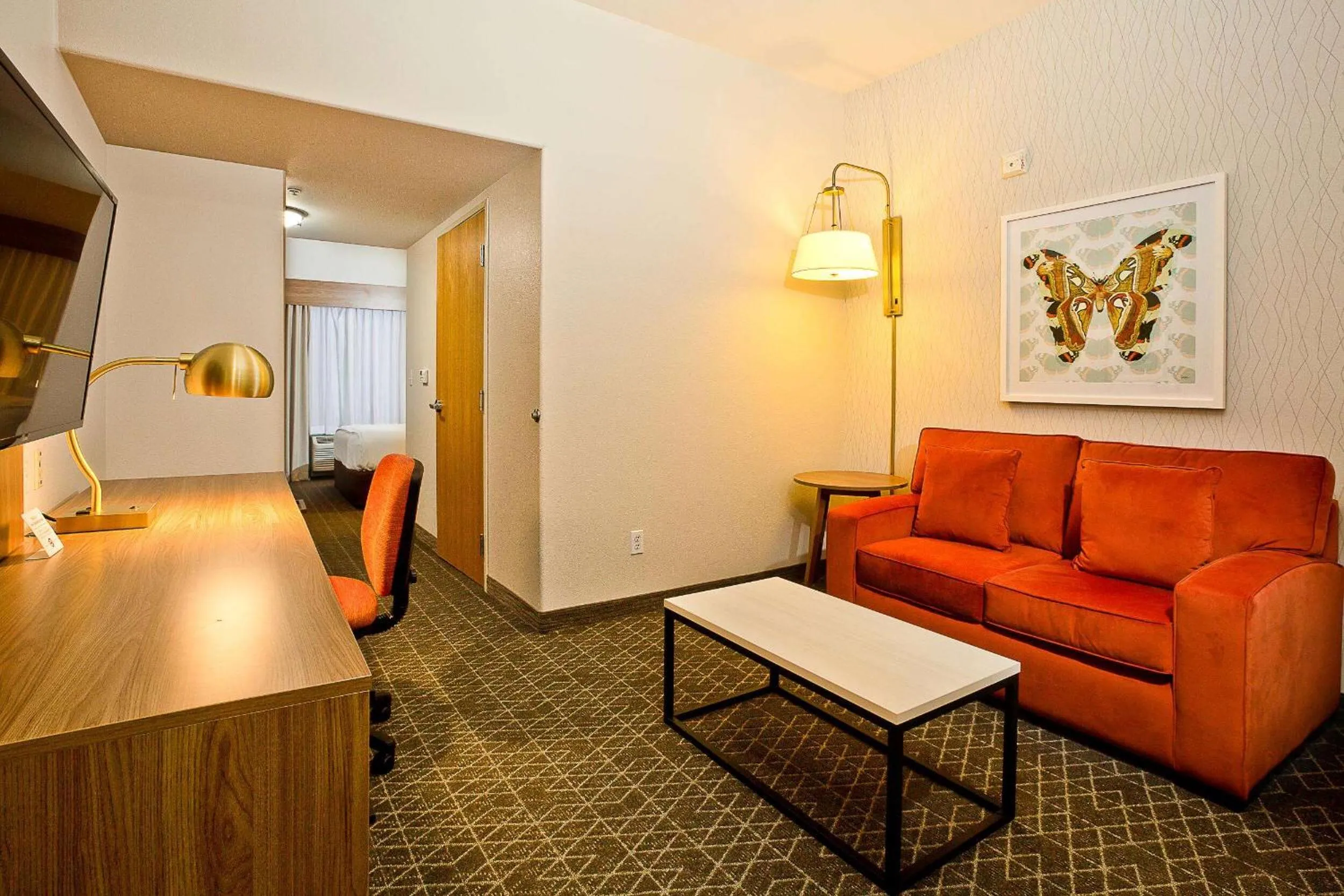Photo of the whole room in Hawthorn Suites by Wyndham-Oakland/Alameda