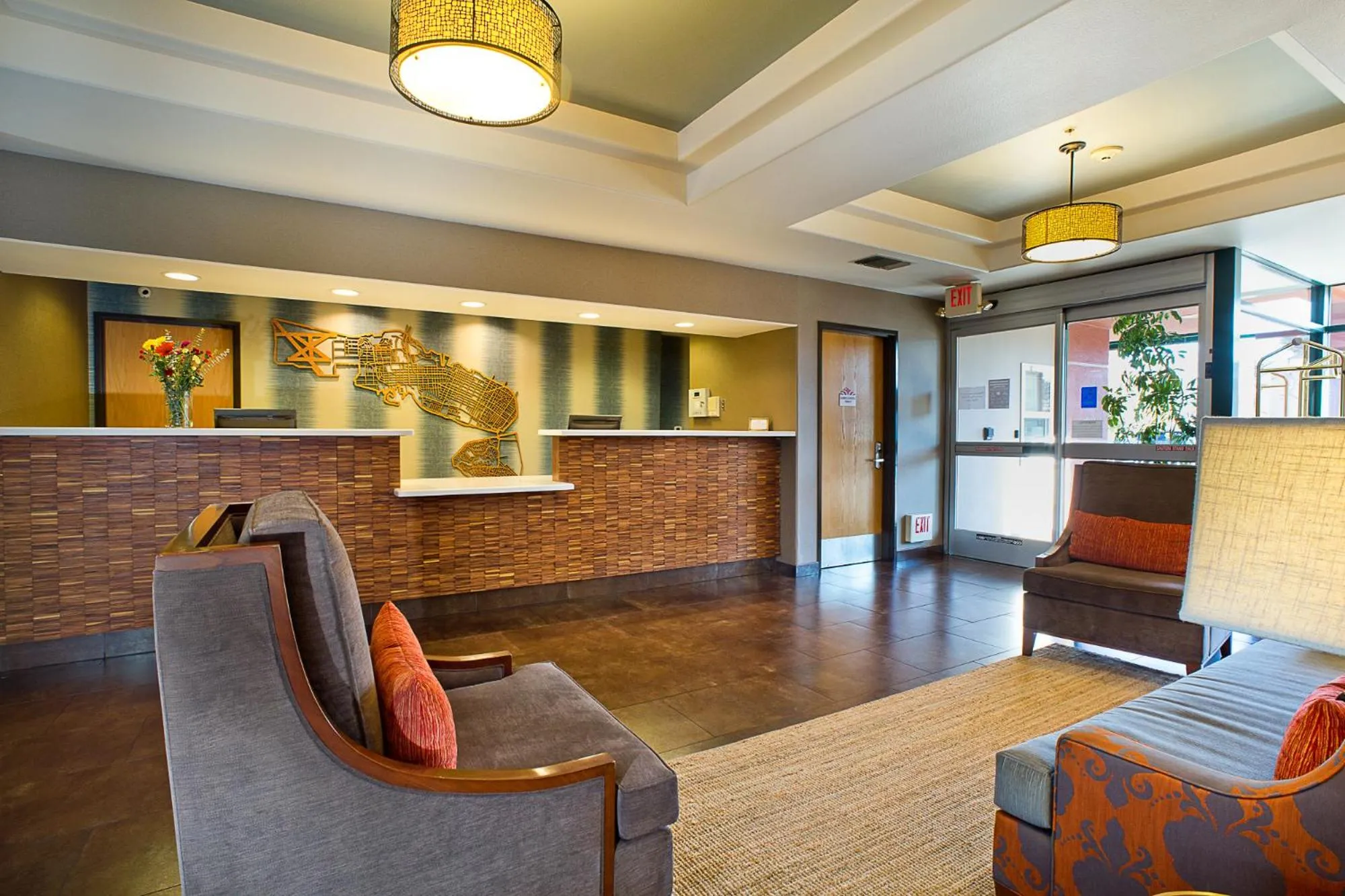 Lobby or reception in Hawthorn Suites by Wyndham-Oakland/Alameda
