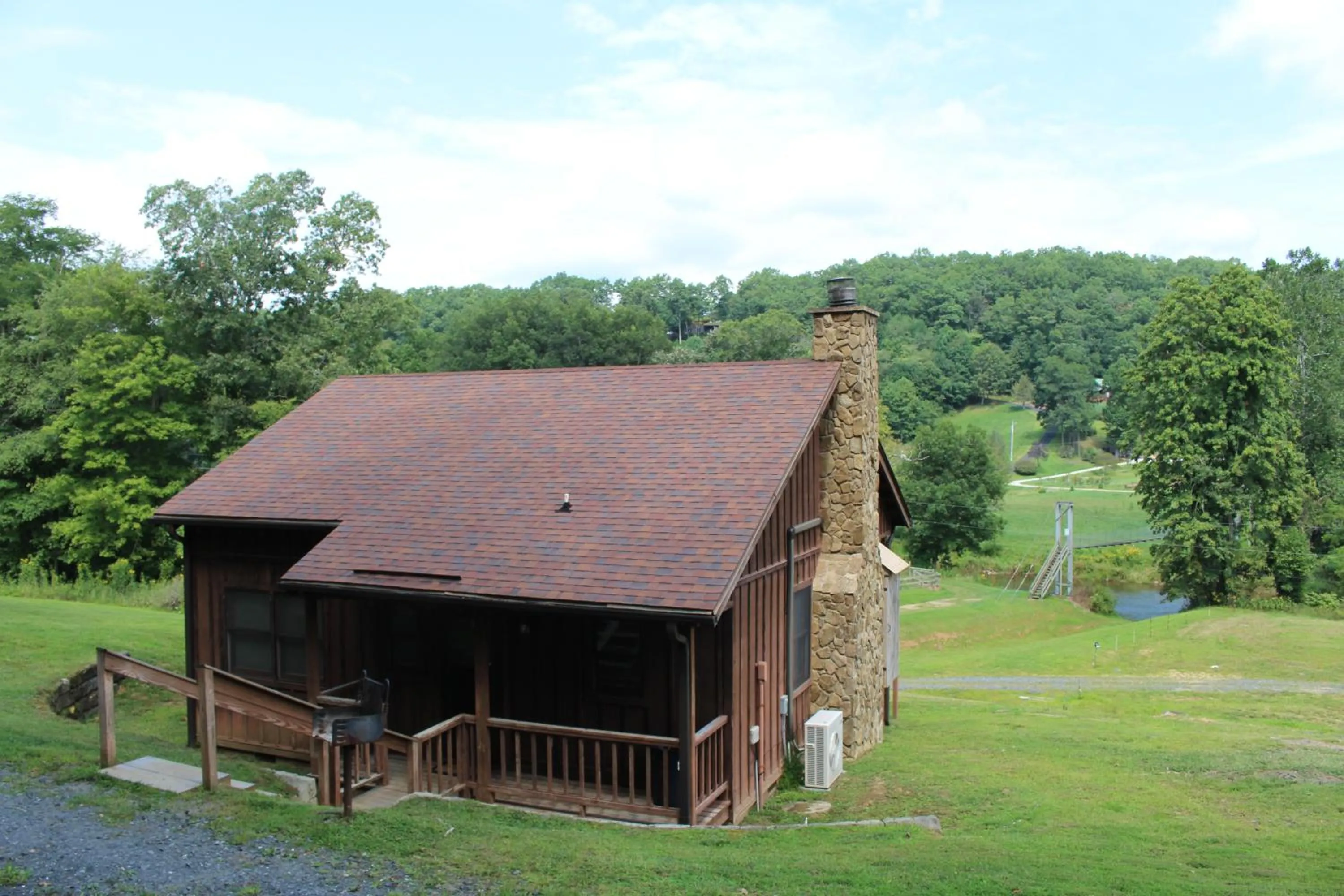 Property building in Springmaid Mountain Retreat & Stables