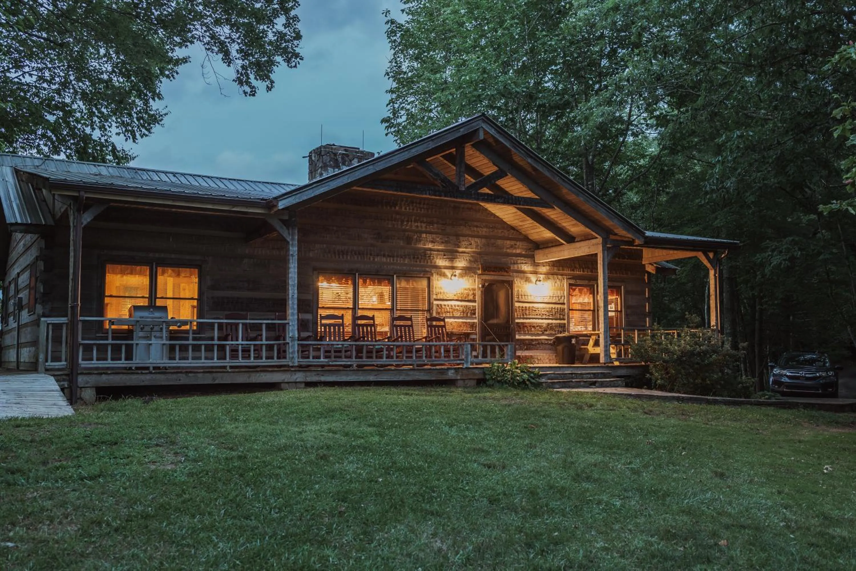 Property building in Springmaid Mountain Retreat & Stables