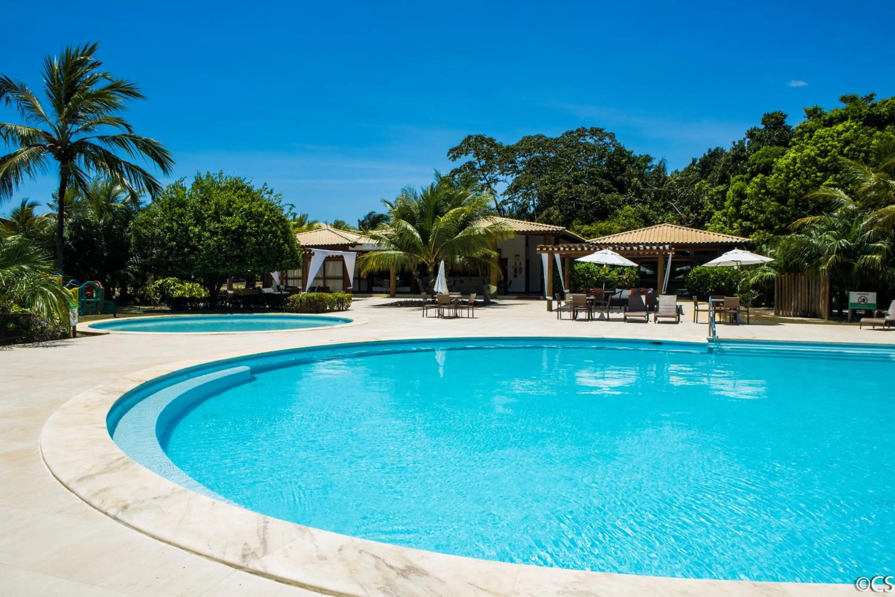 Swimming pool in Apartamento Terraco Buganvilias - Reserva Imbassai