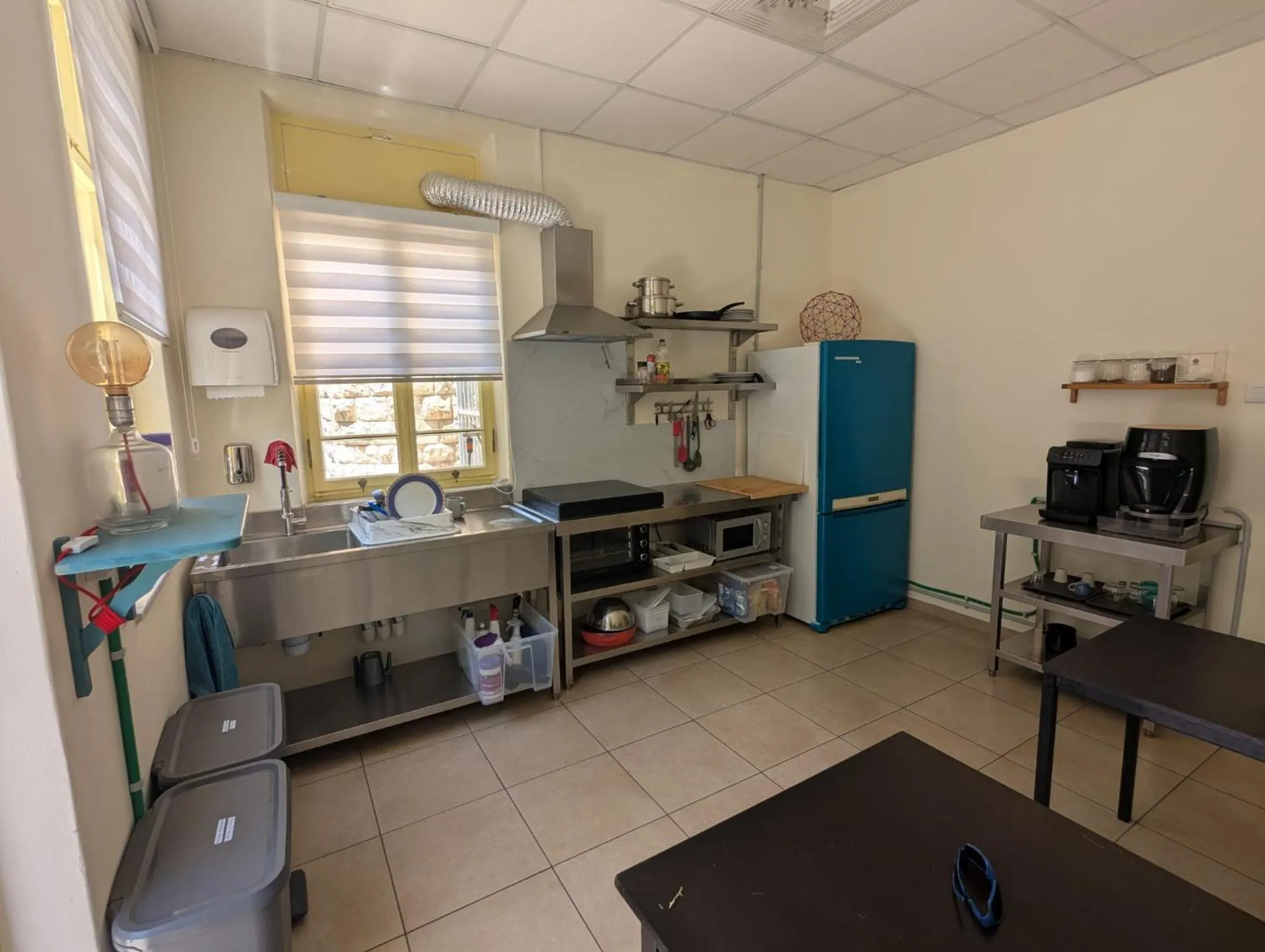 Kitchen or kitchenette in Hostel Roks