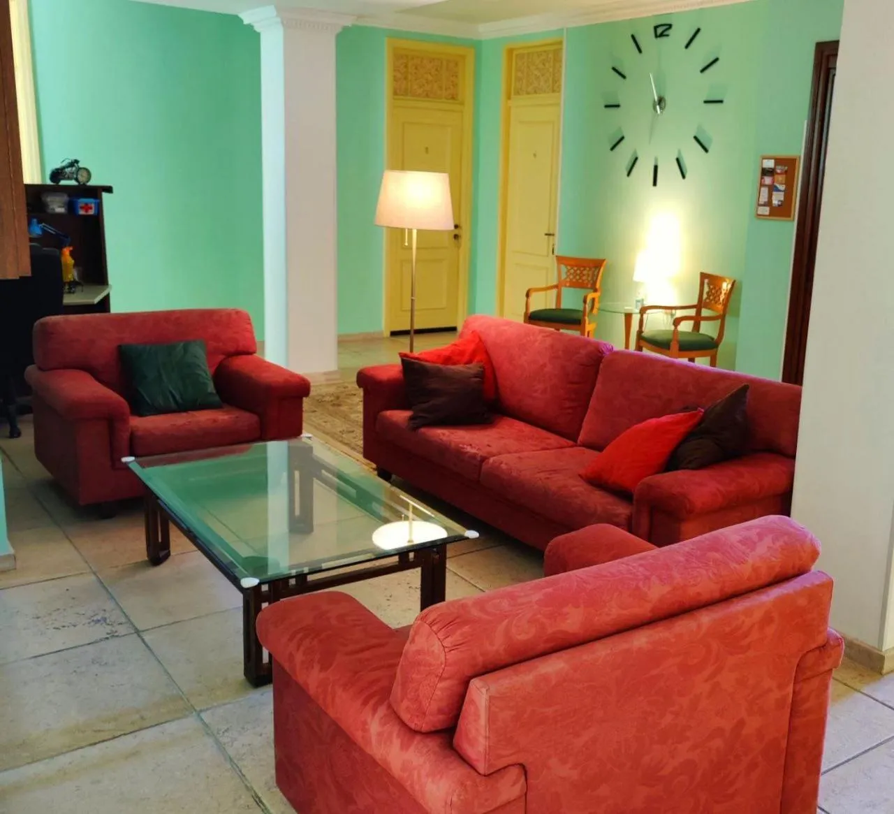 Seating area in Hostel Roks