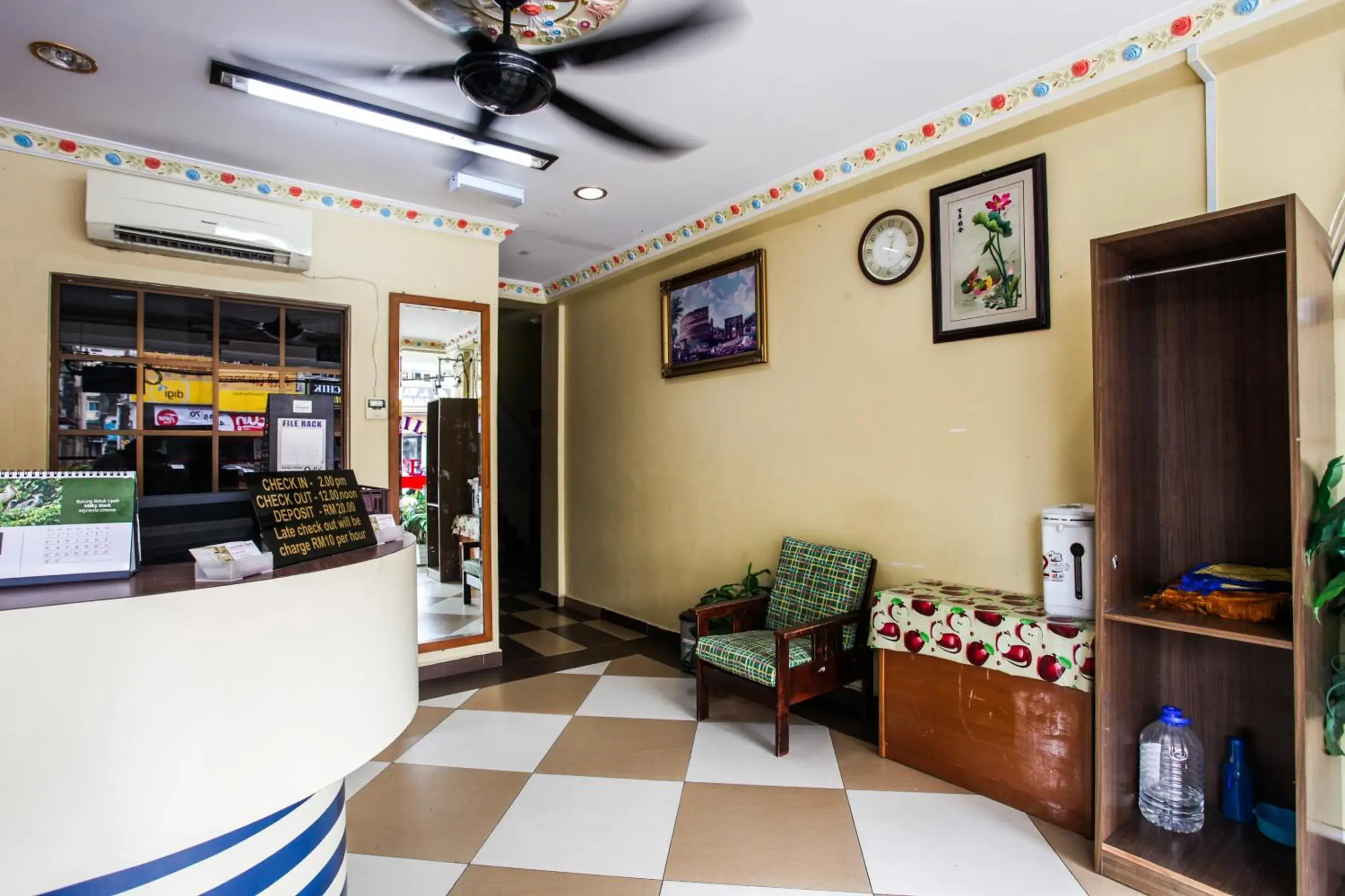 Lobby or reception in OYO 89549 Casavilla Hotel (city Centre) Taiping Lobby or reception in OYO 89549 Casavilla Hotel (city Centre) Taiping