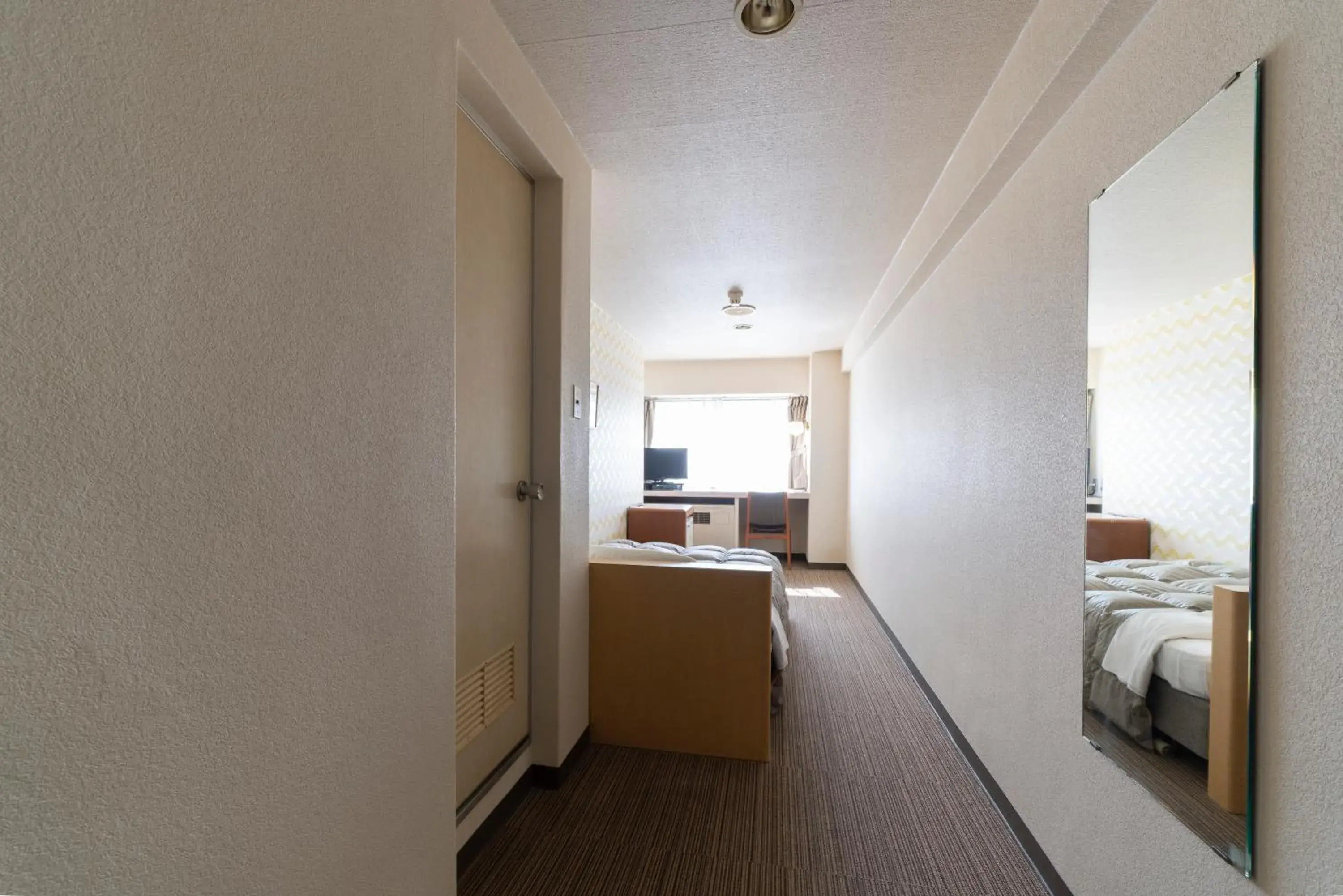 Small Double Room - single occupancy - Smoking in Hotel Econo Higashi Kanazawa Small Double Room - single occupancy - Smoking in Hotel Econo Higashi Kanazawa