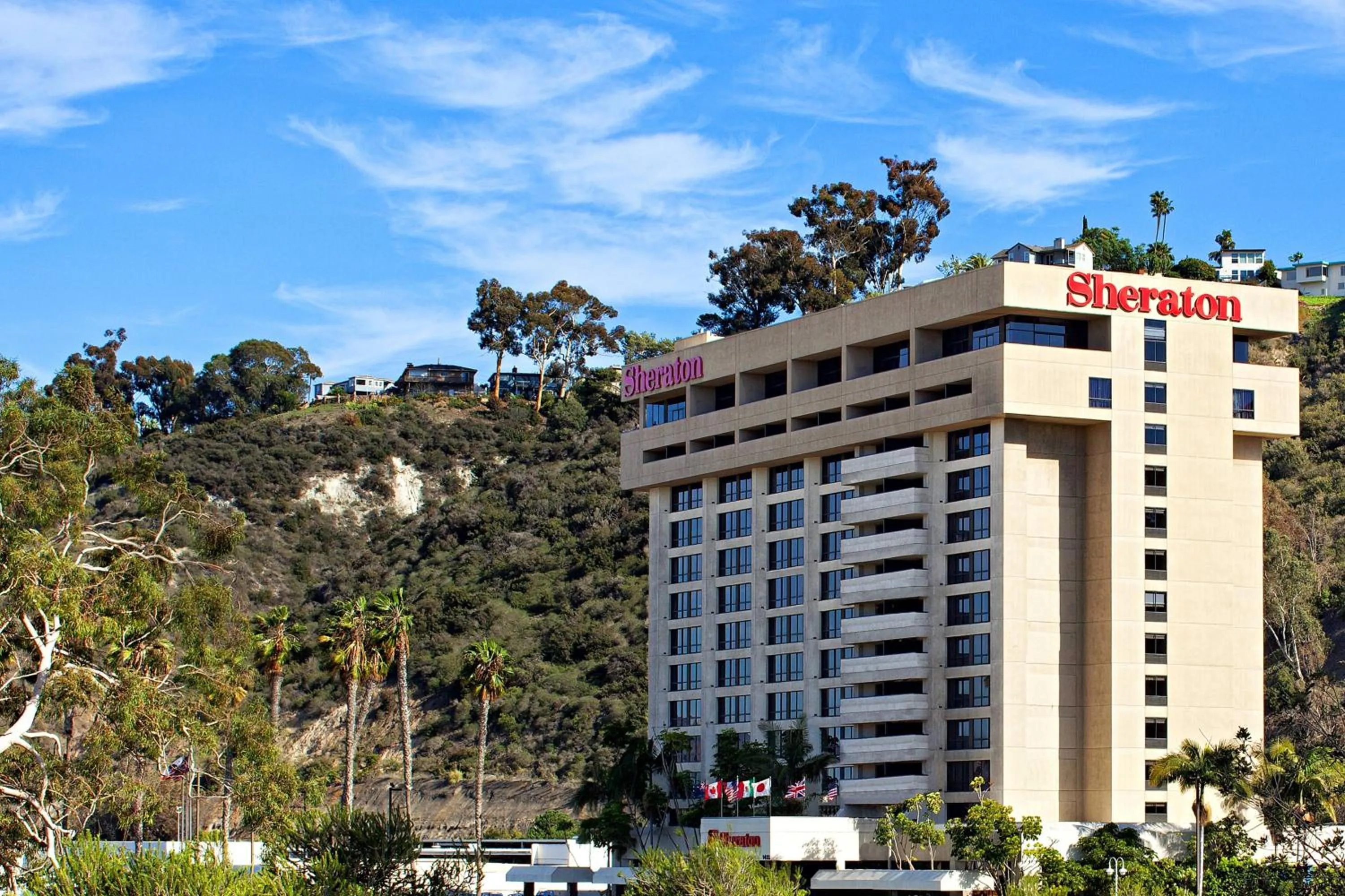 Property building in Sheraton Mission Valley San Diego Hotel