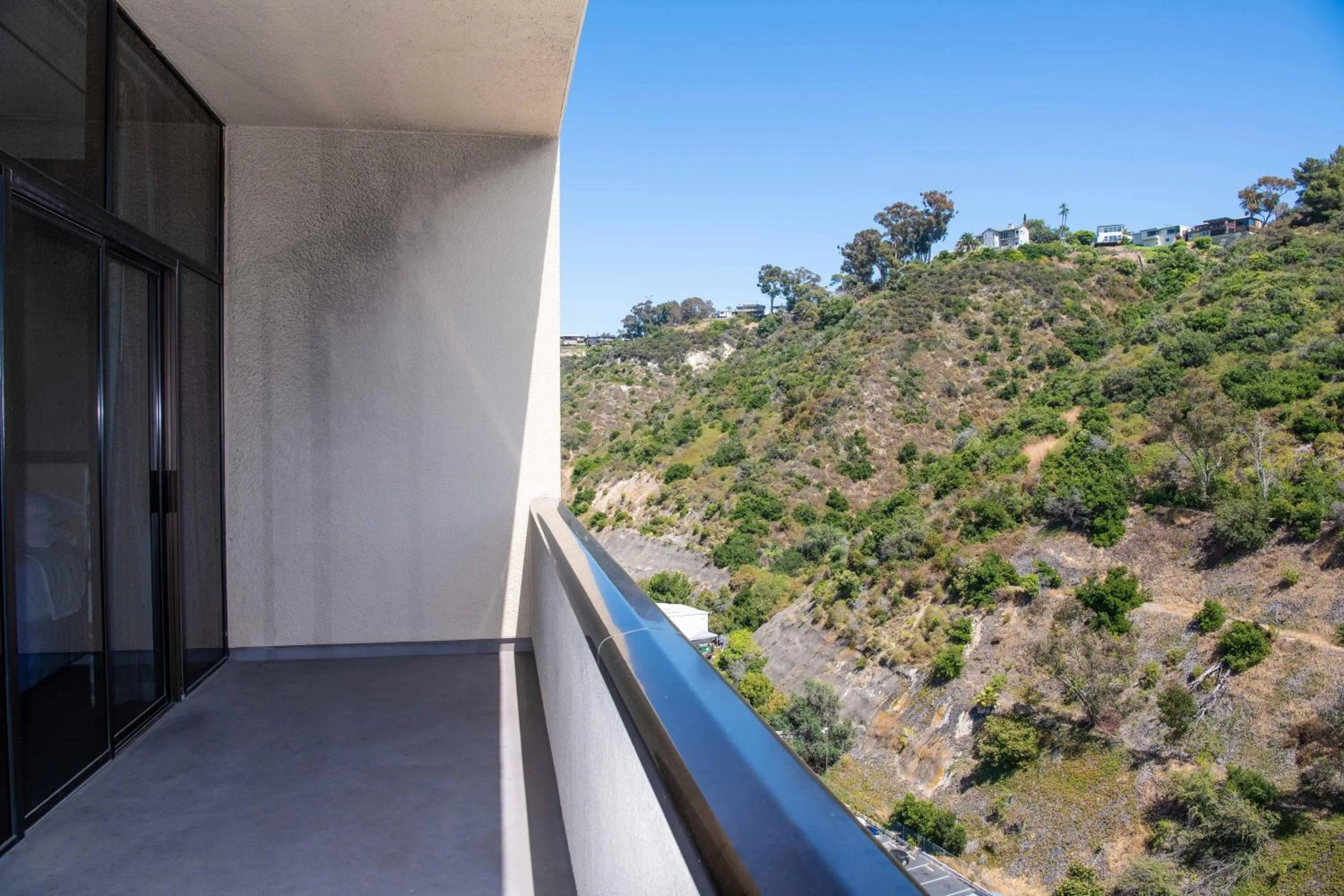 Photo of the whole room in Sheraton Mission Valley San Diego Hotel