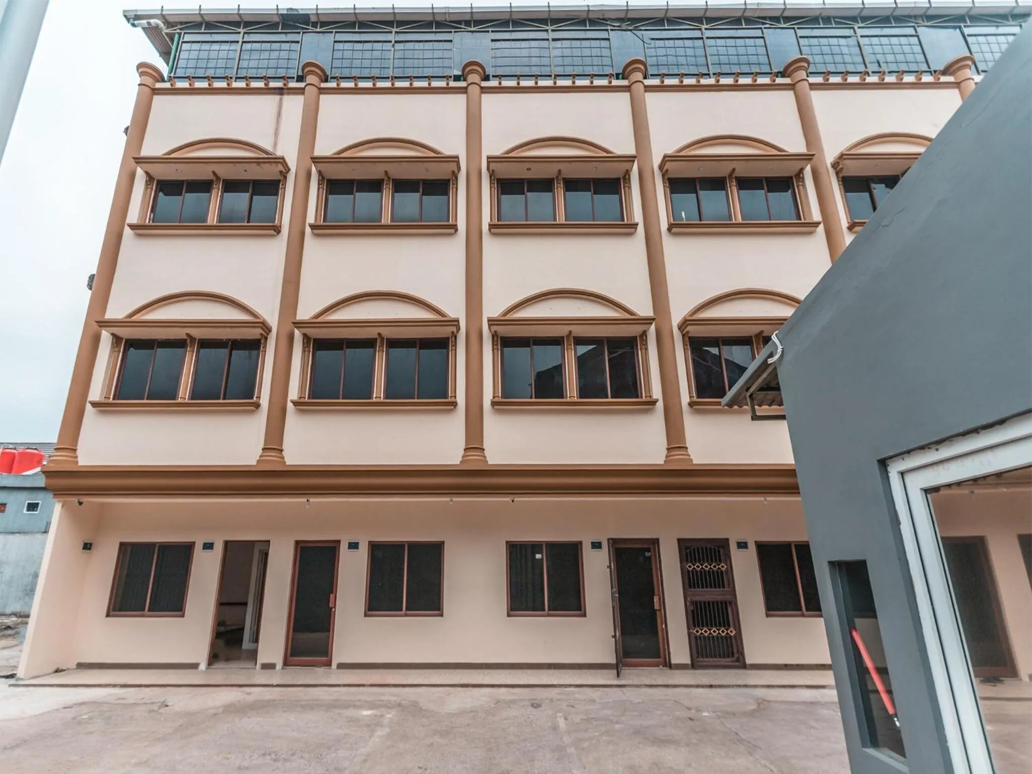 Facade/entrance in Hotel O Eden Guest House