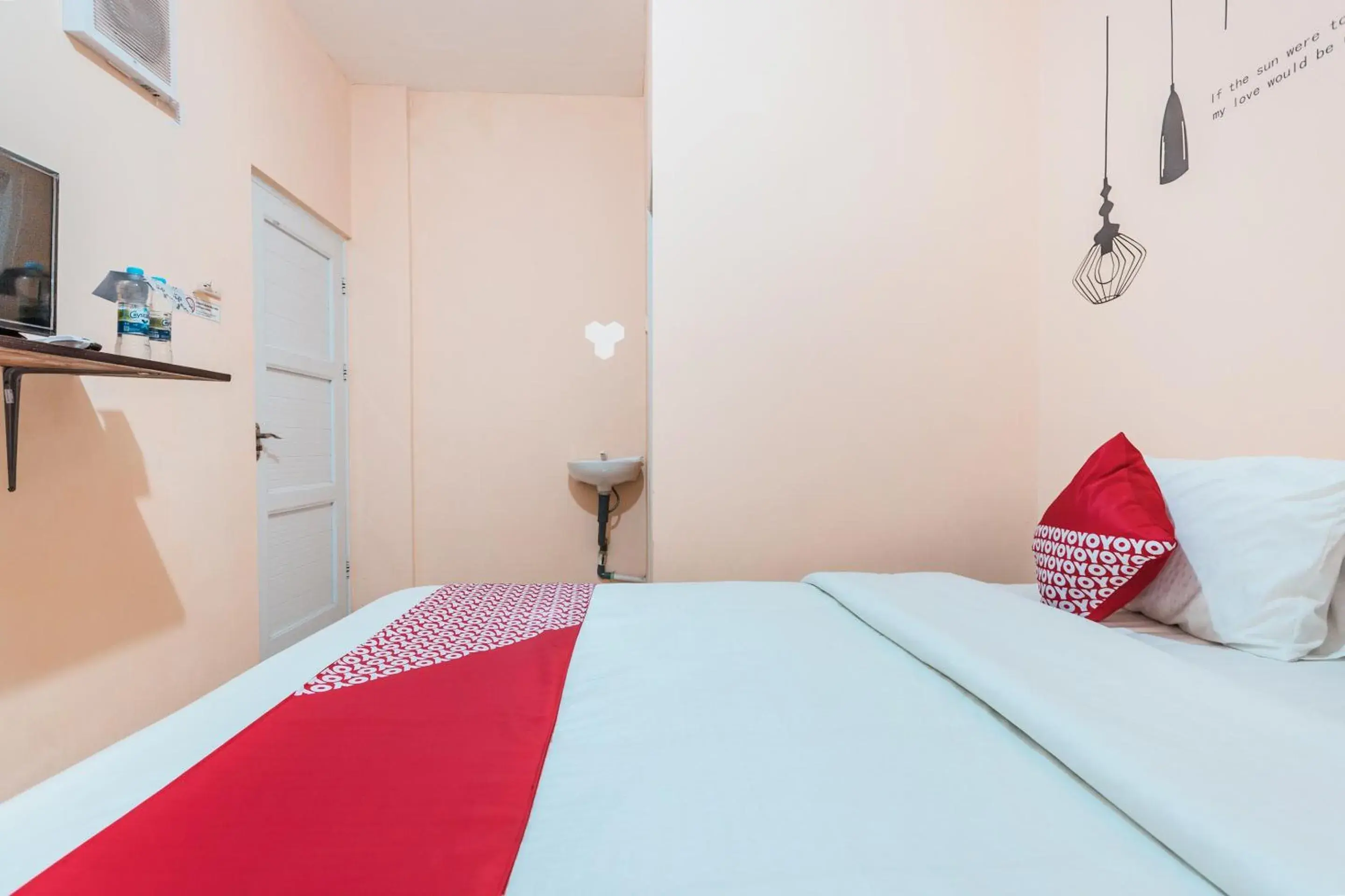 Bedroom, Bed in Hotel O Eden Guest House Bedroom, Bed in Hotel O Eden Guest House