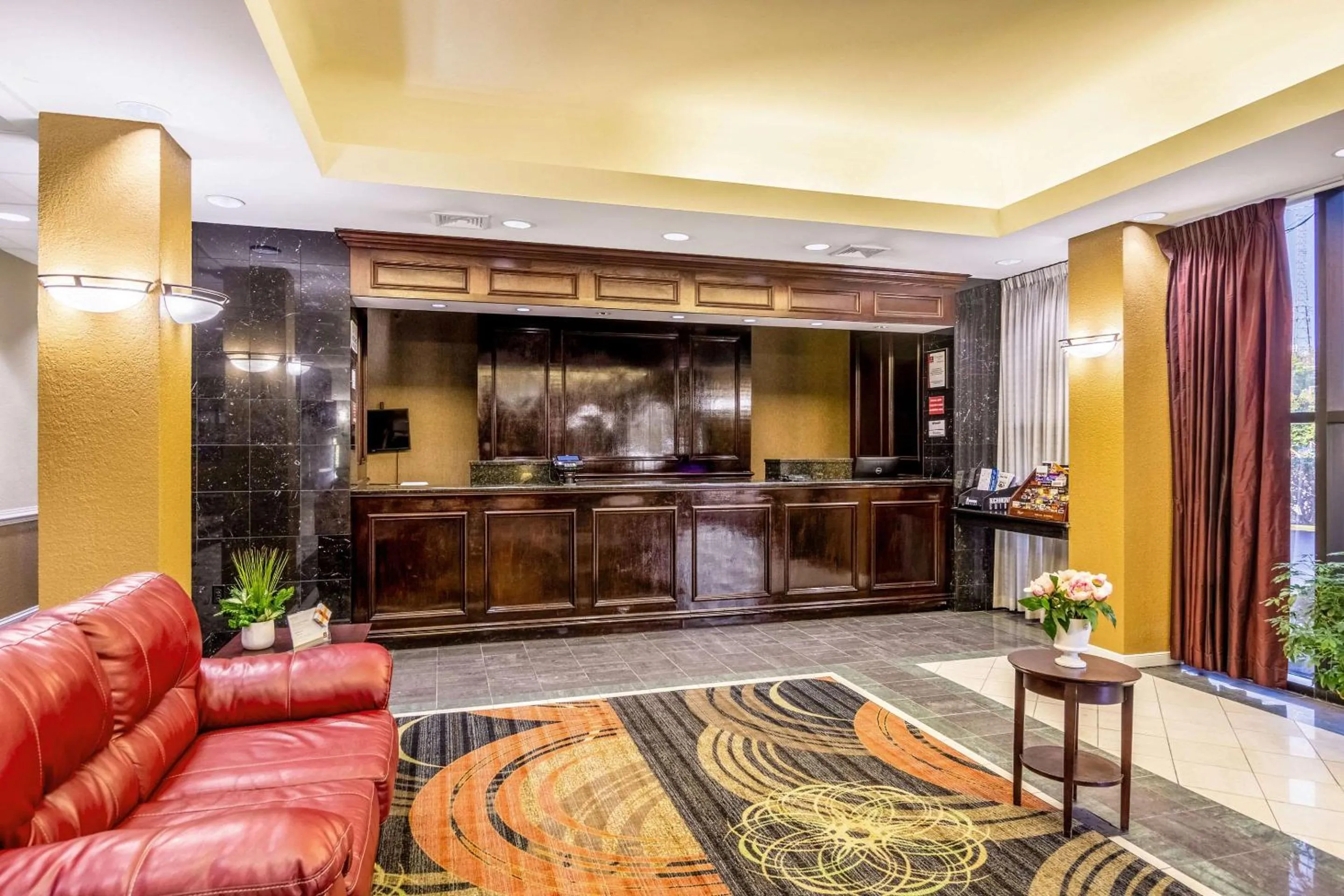 Lobby or reception, Lobby/Reception in Rodeway Inn Central