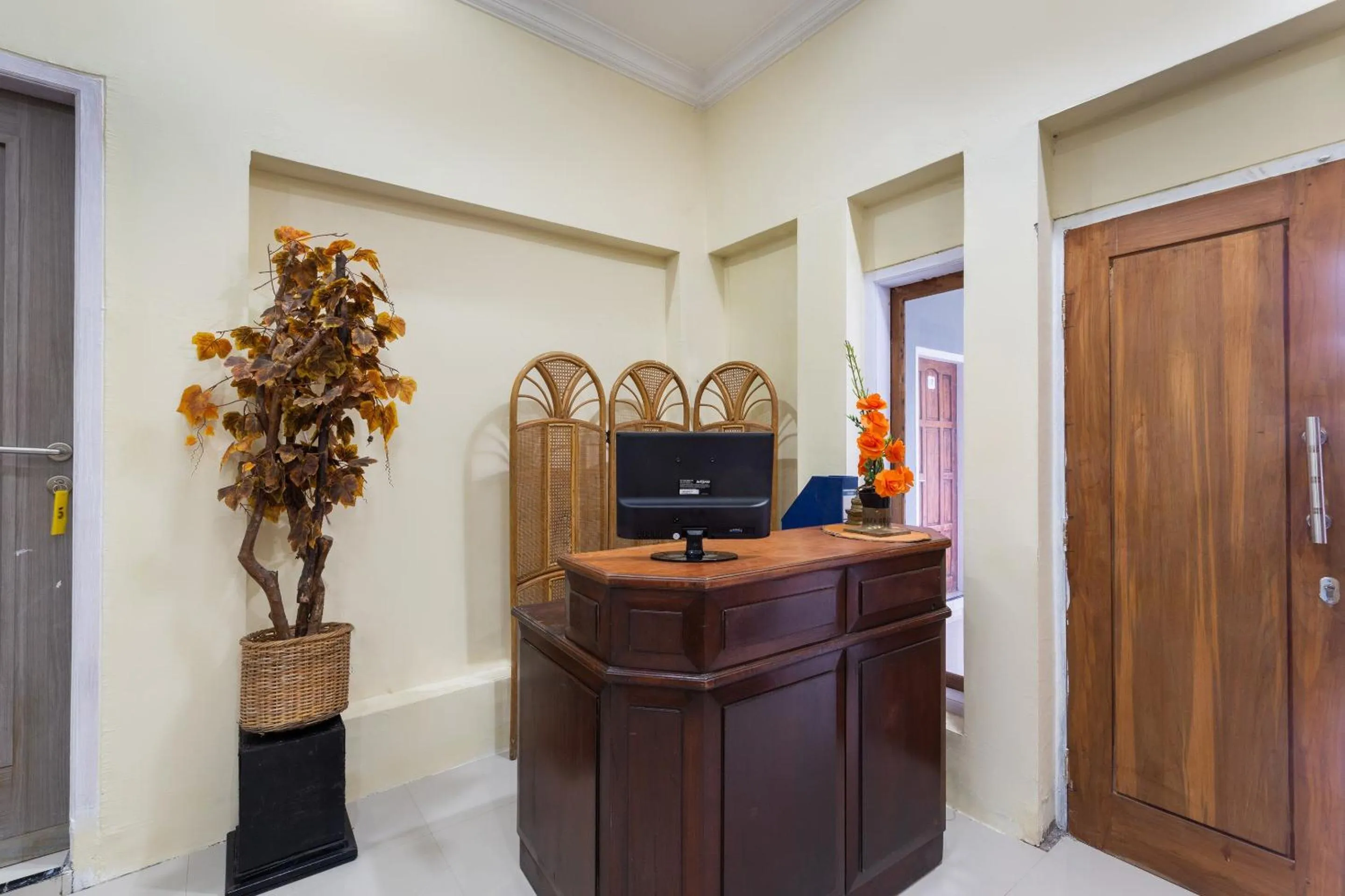 Lobby or reception in Hotel O Bromo Hill