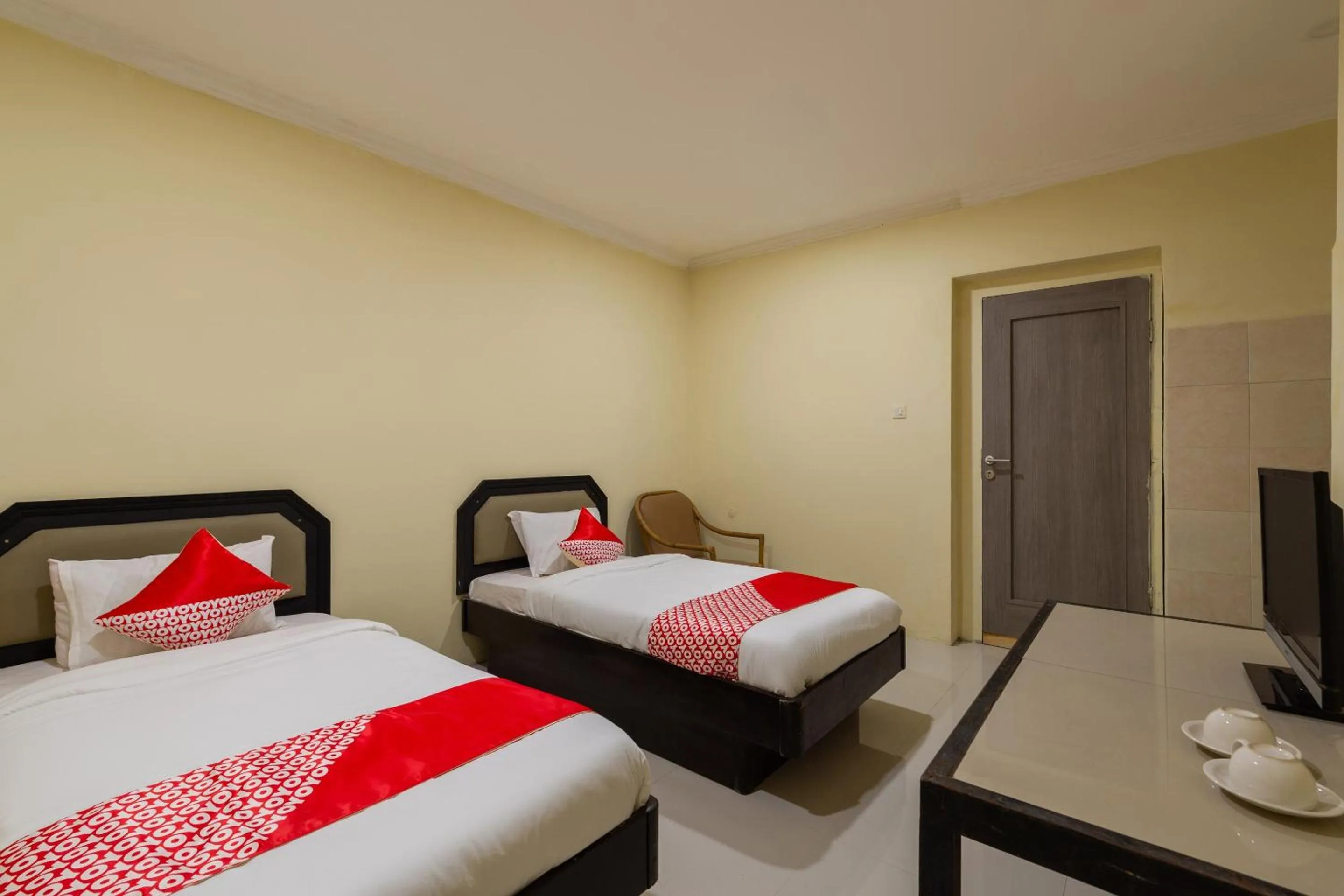 Bedroom in Hotel O Bromo Hill