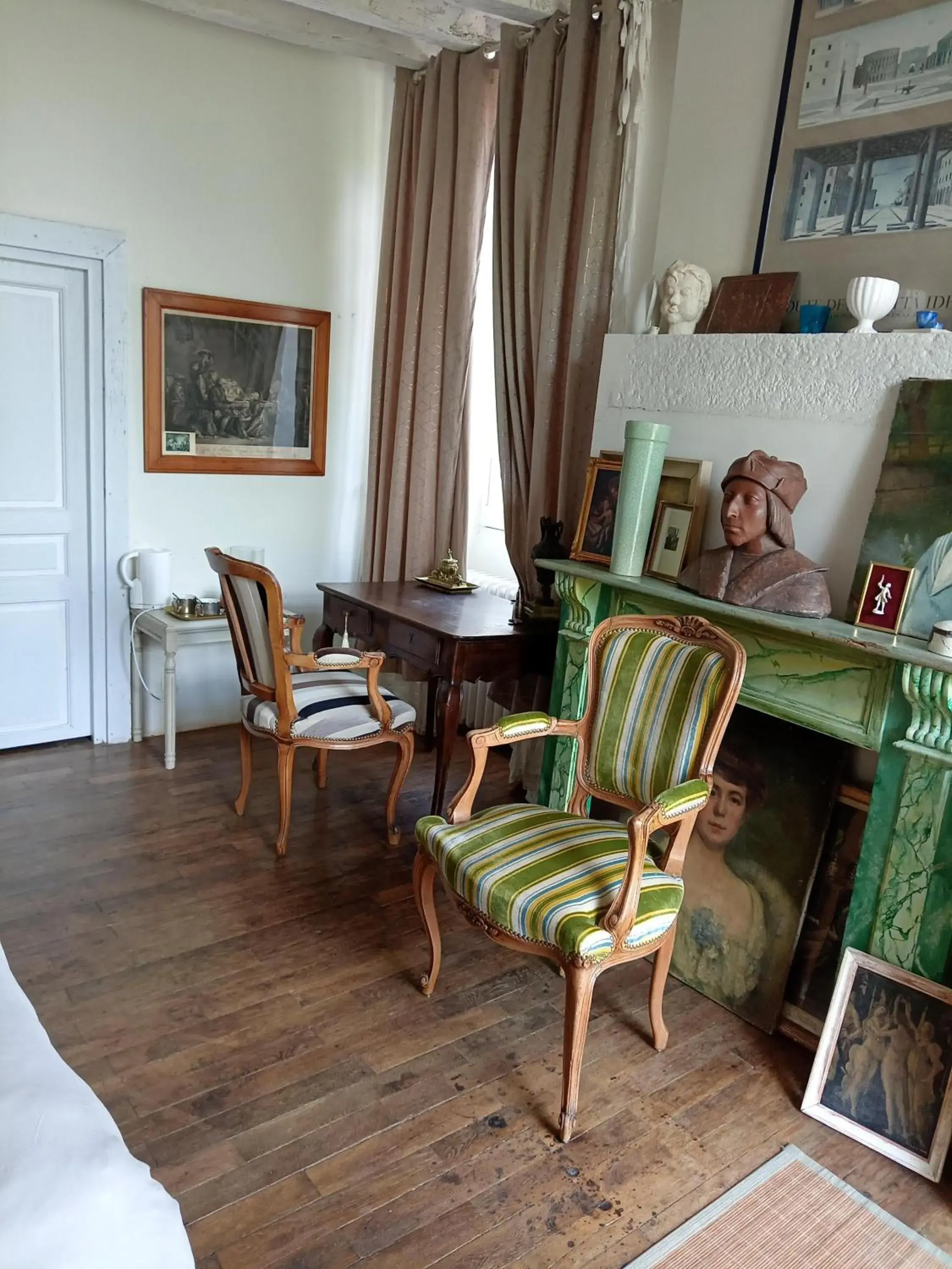 Twin Room in Manoir de la Chapelle Twin Room in Manoir de la Chapelle