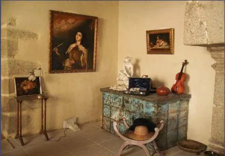 Decorative detail in Manoir de la Chapelle