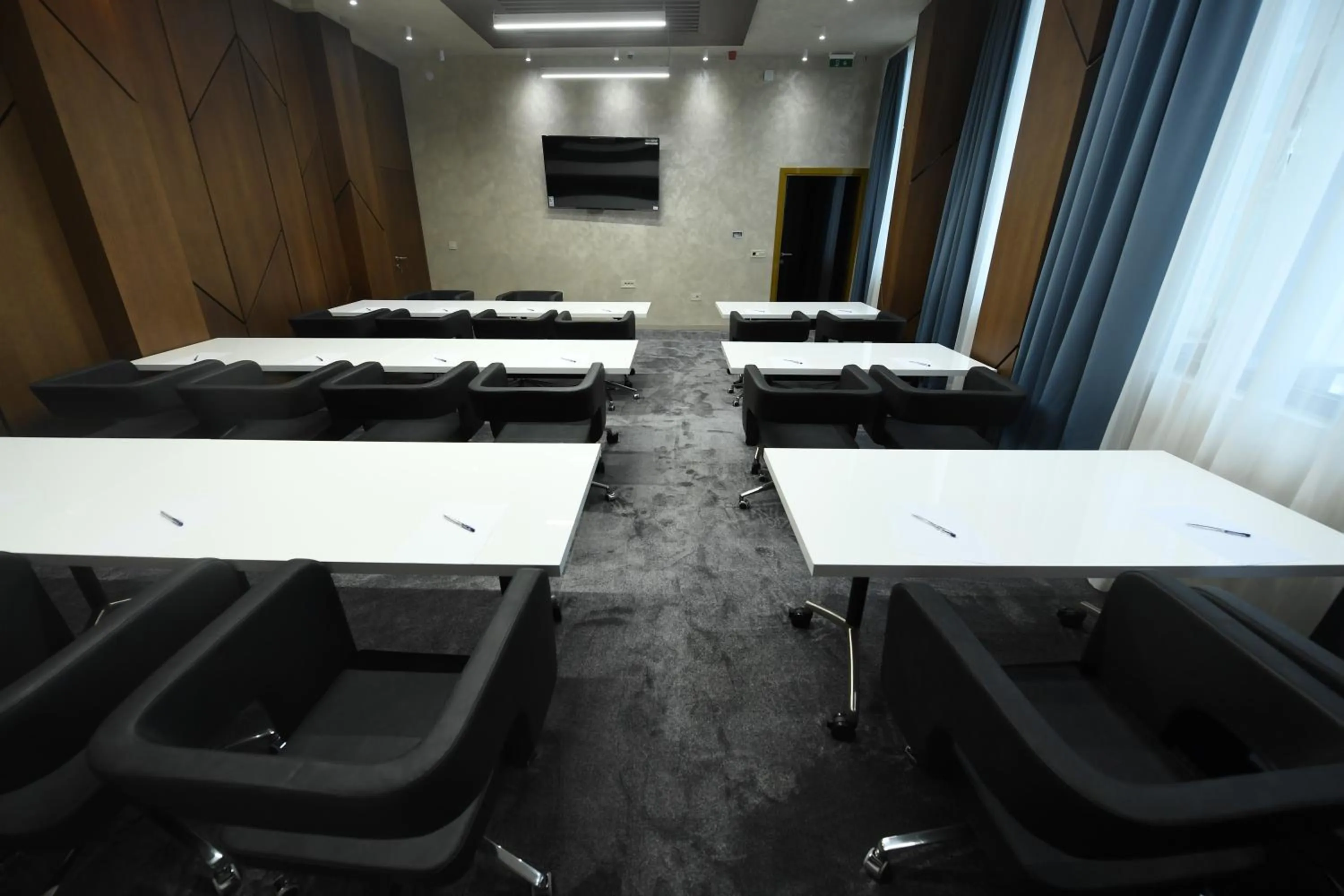 Business facilities in Hammeum Hotel