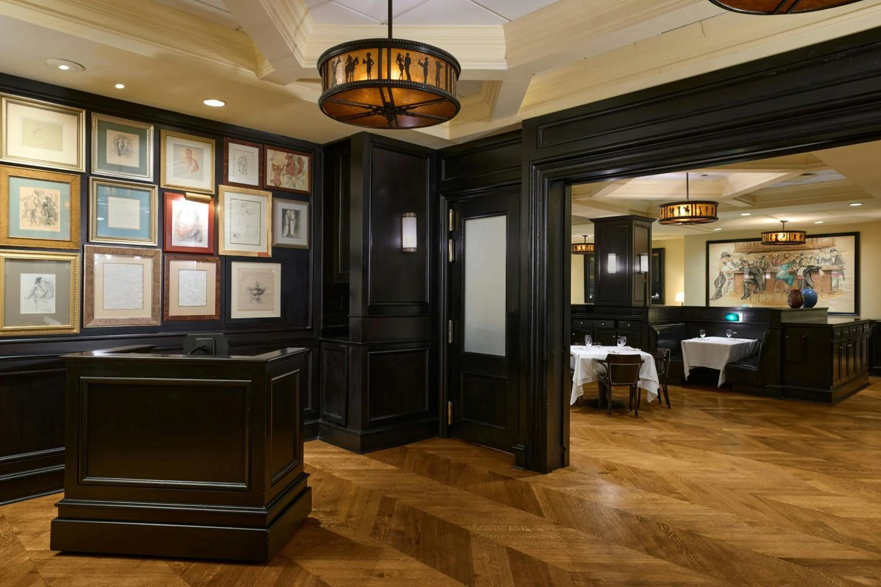 Restaurant/places to eat in The Westin Michigan Avenue Chicago